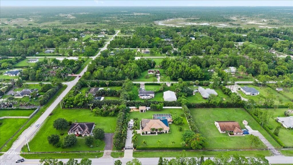 main property photo 78