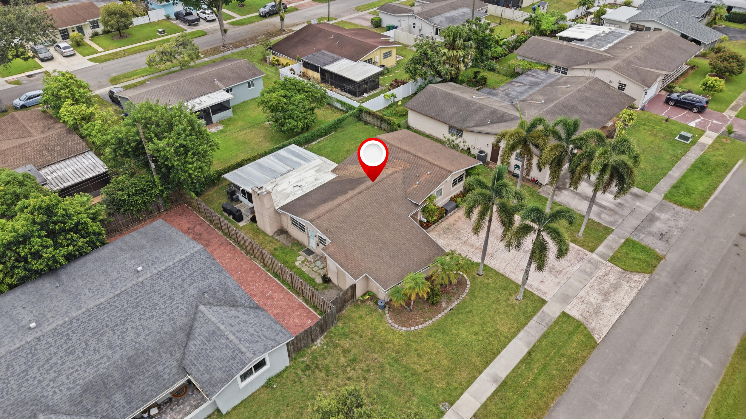 main property photo 42