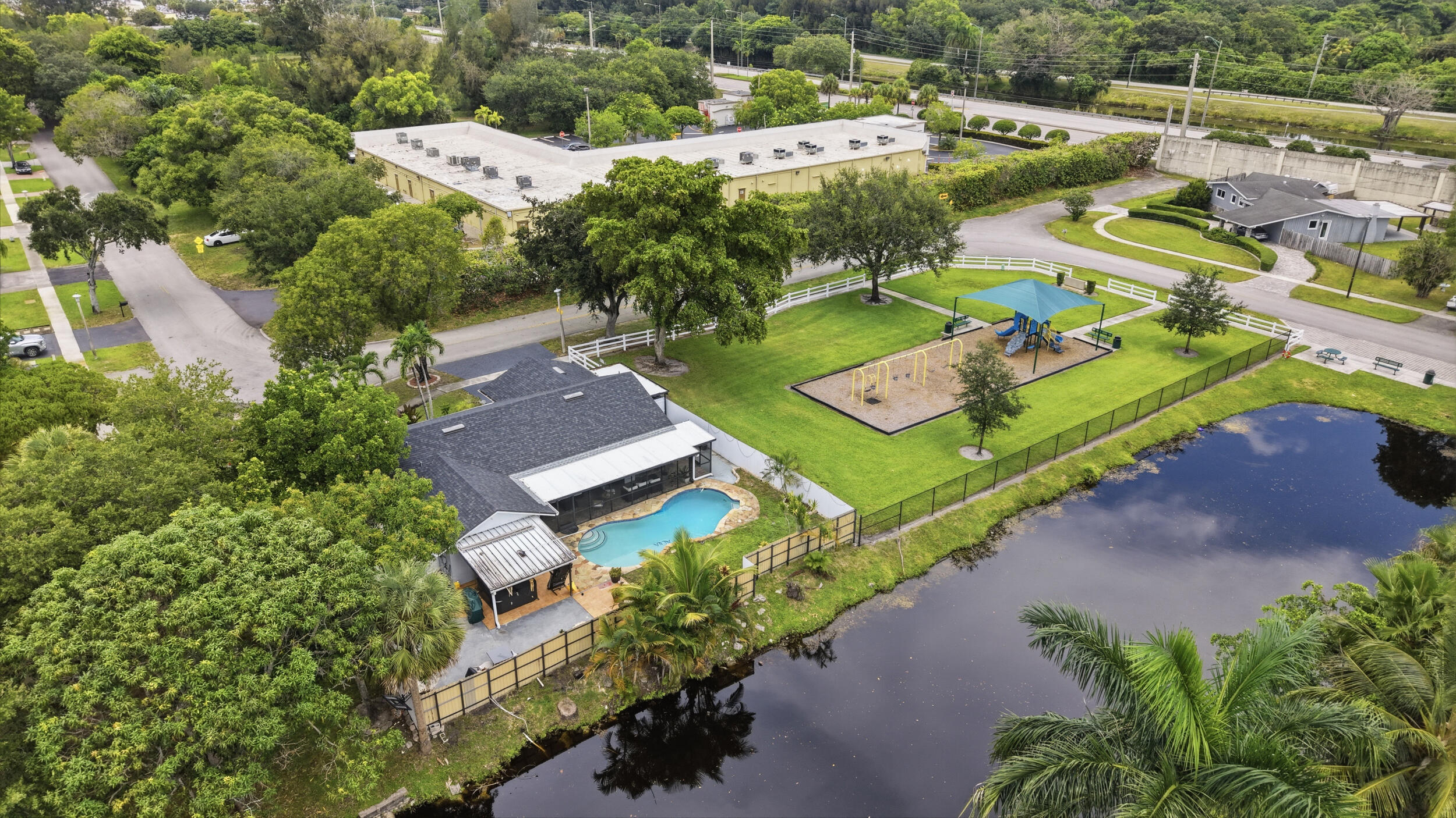 main property photo 46