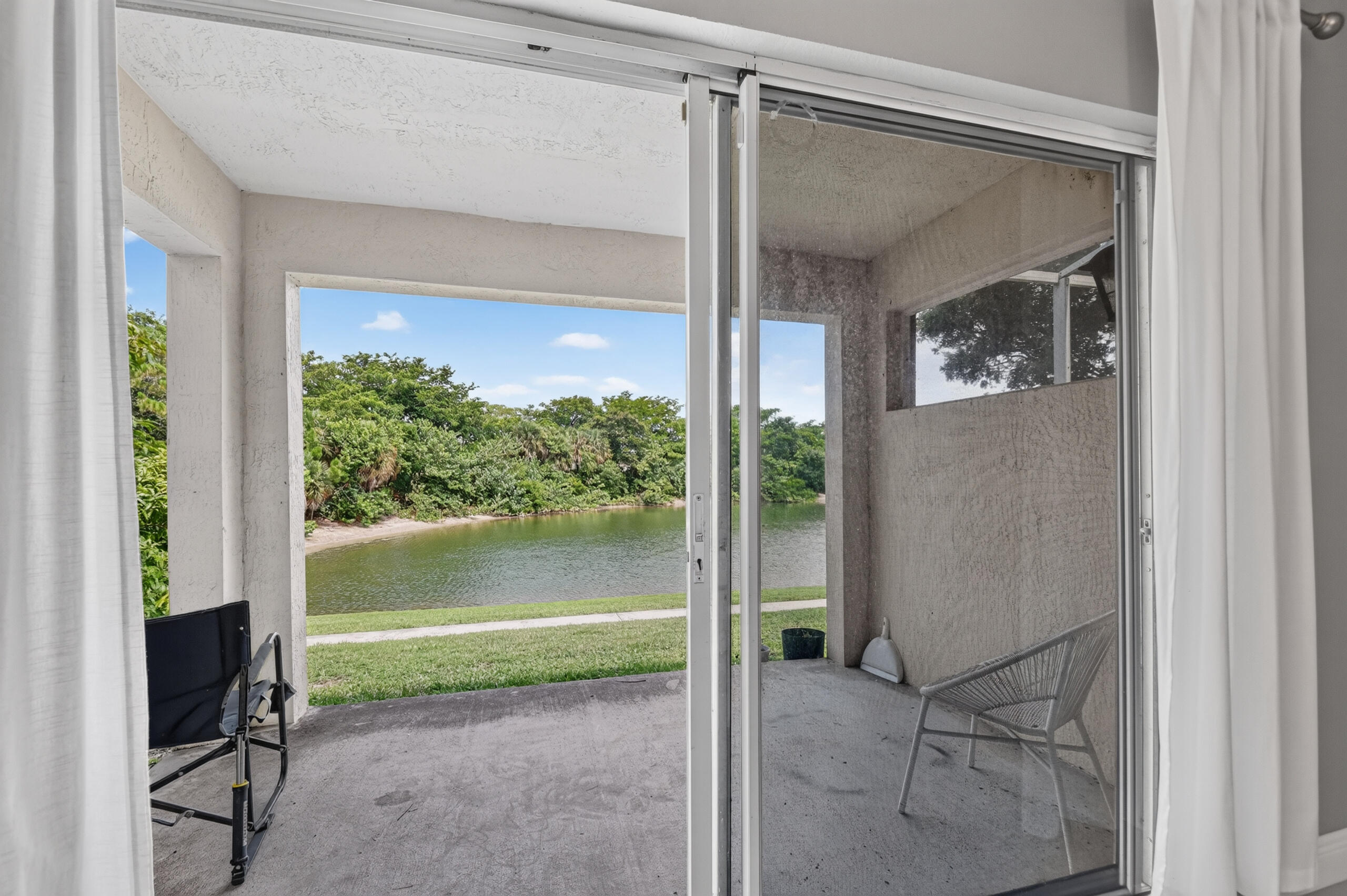 main property photo 75