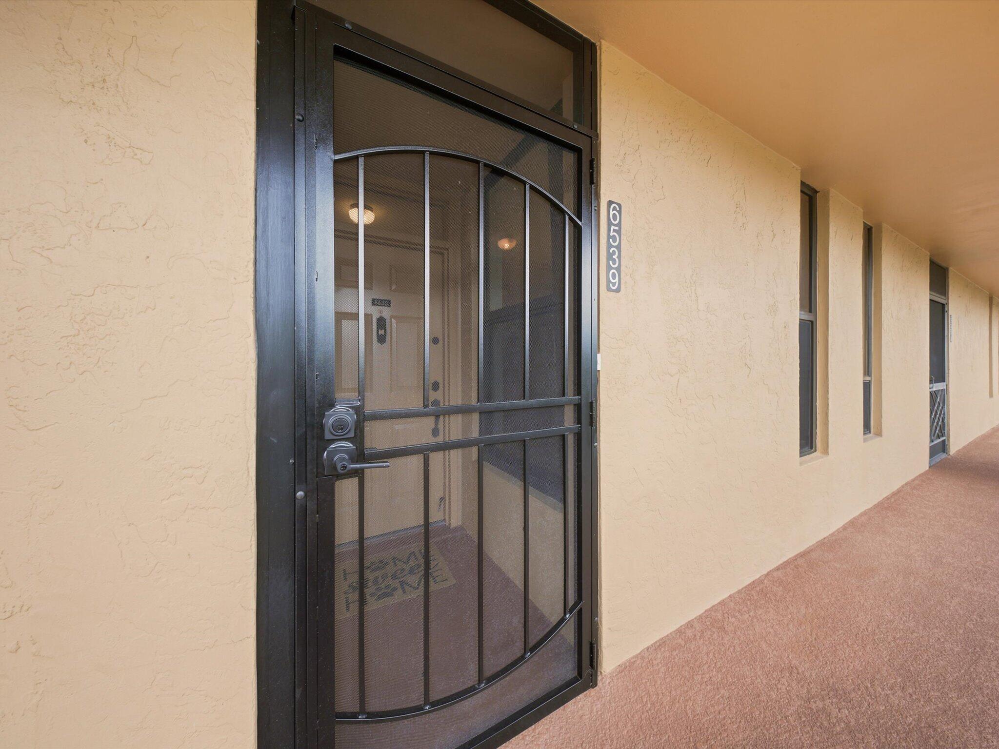 main property photo 25
