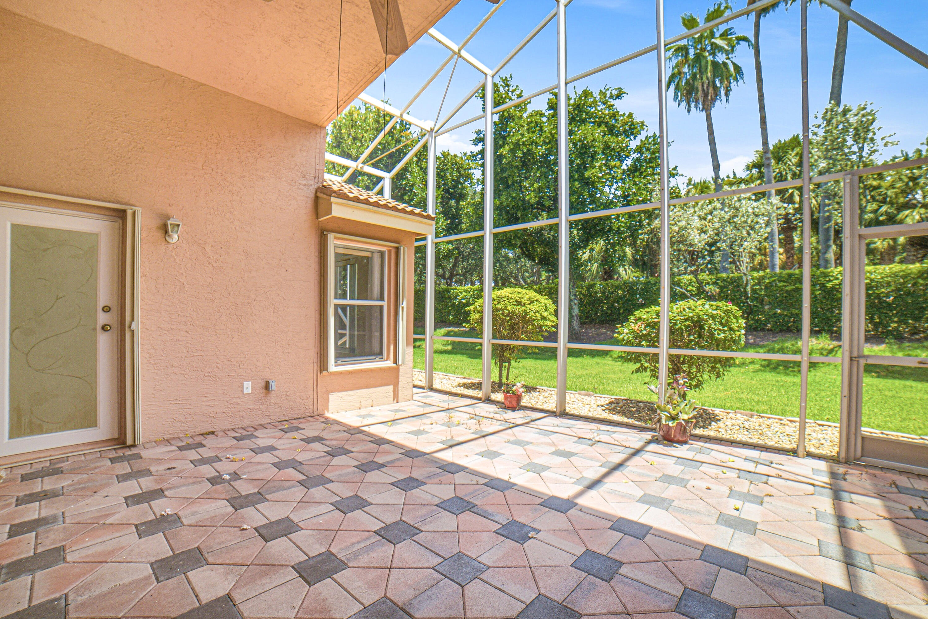 main property photo 137