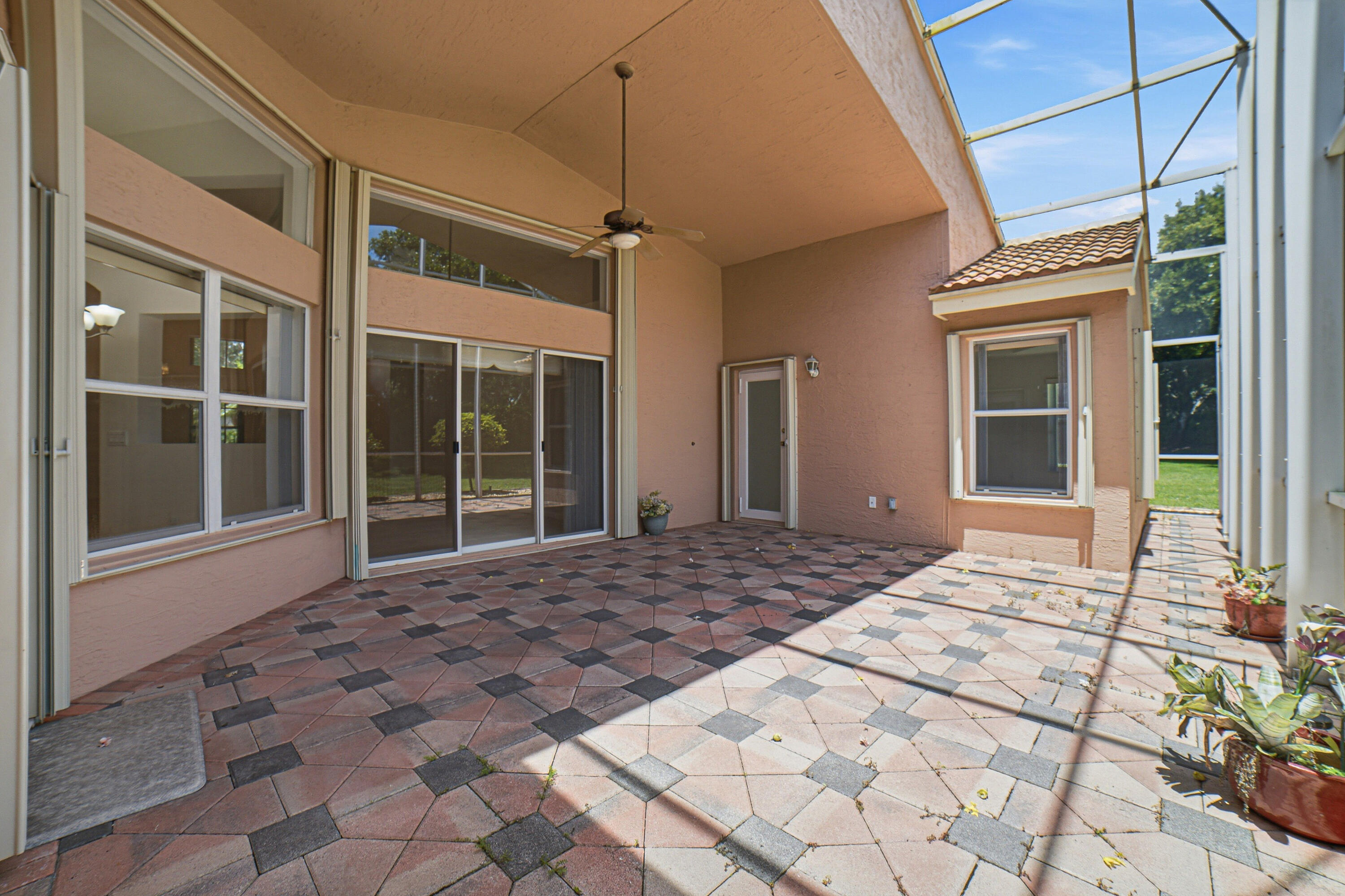 main property photo 172
