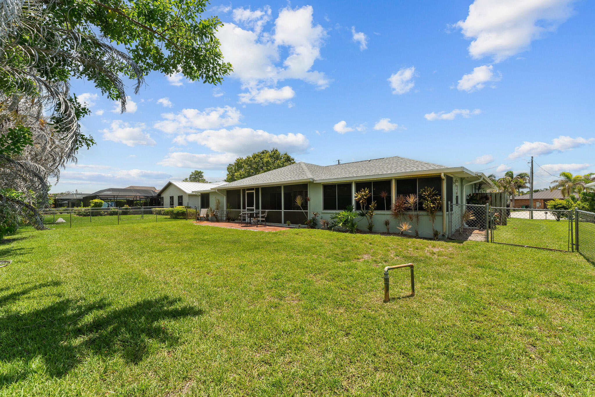 main property photo 60