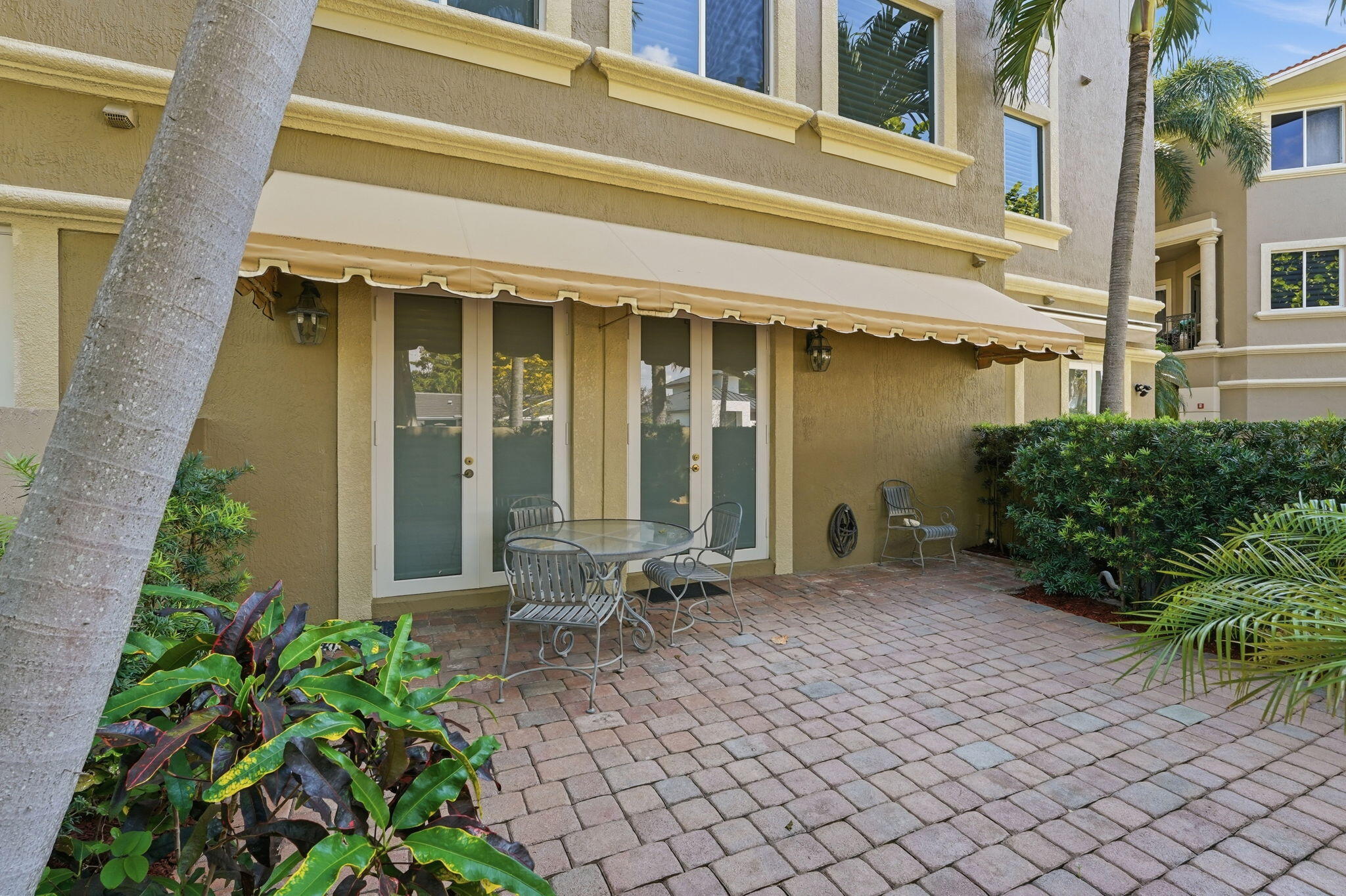 main property photo 51