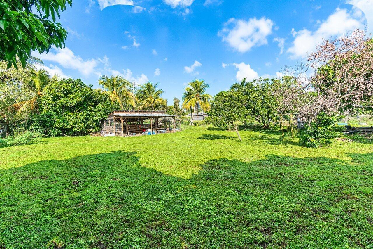 main property photo 49