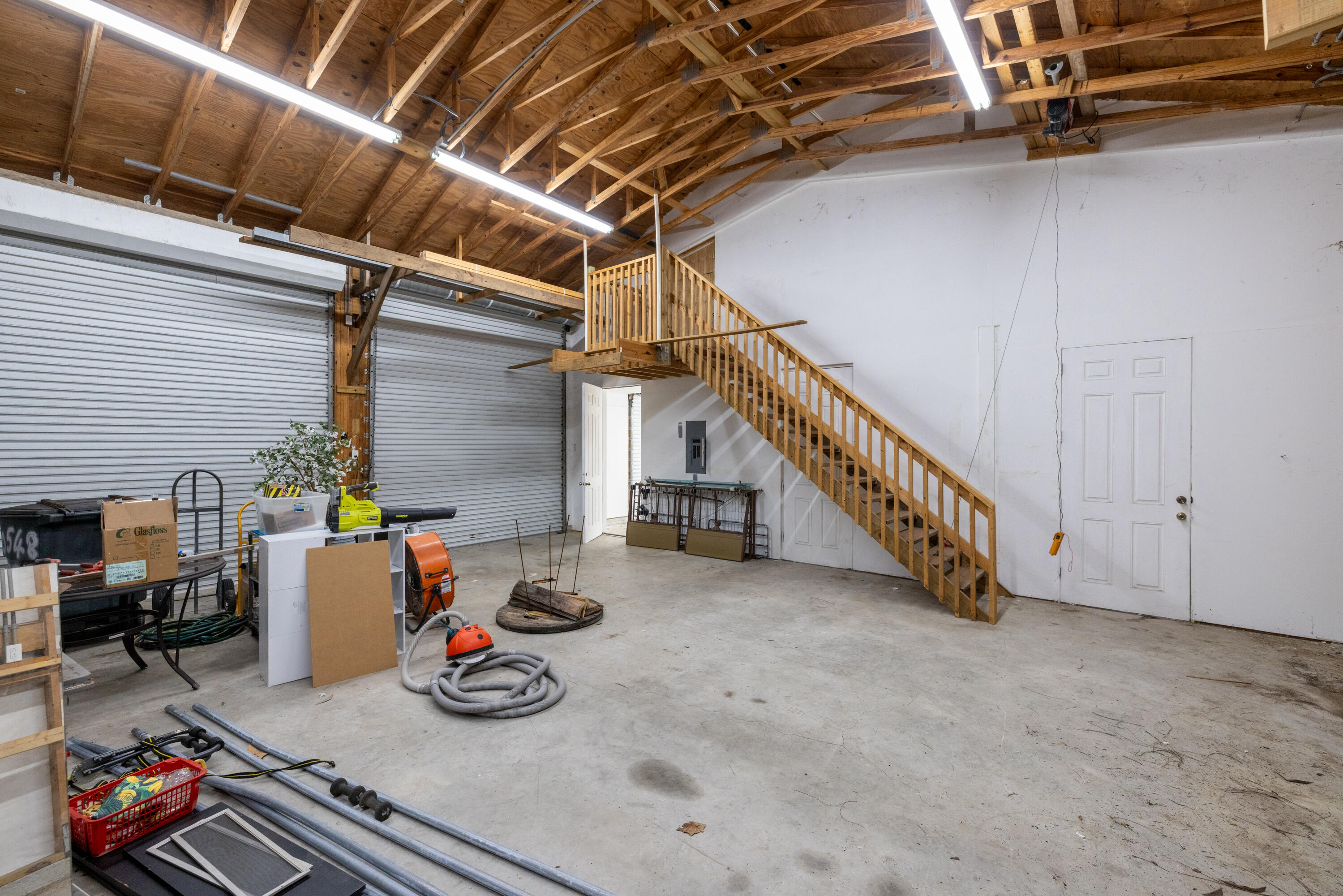 main property photo 57