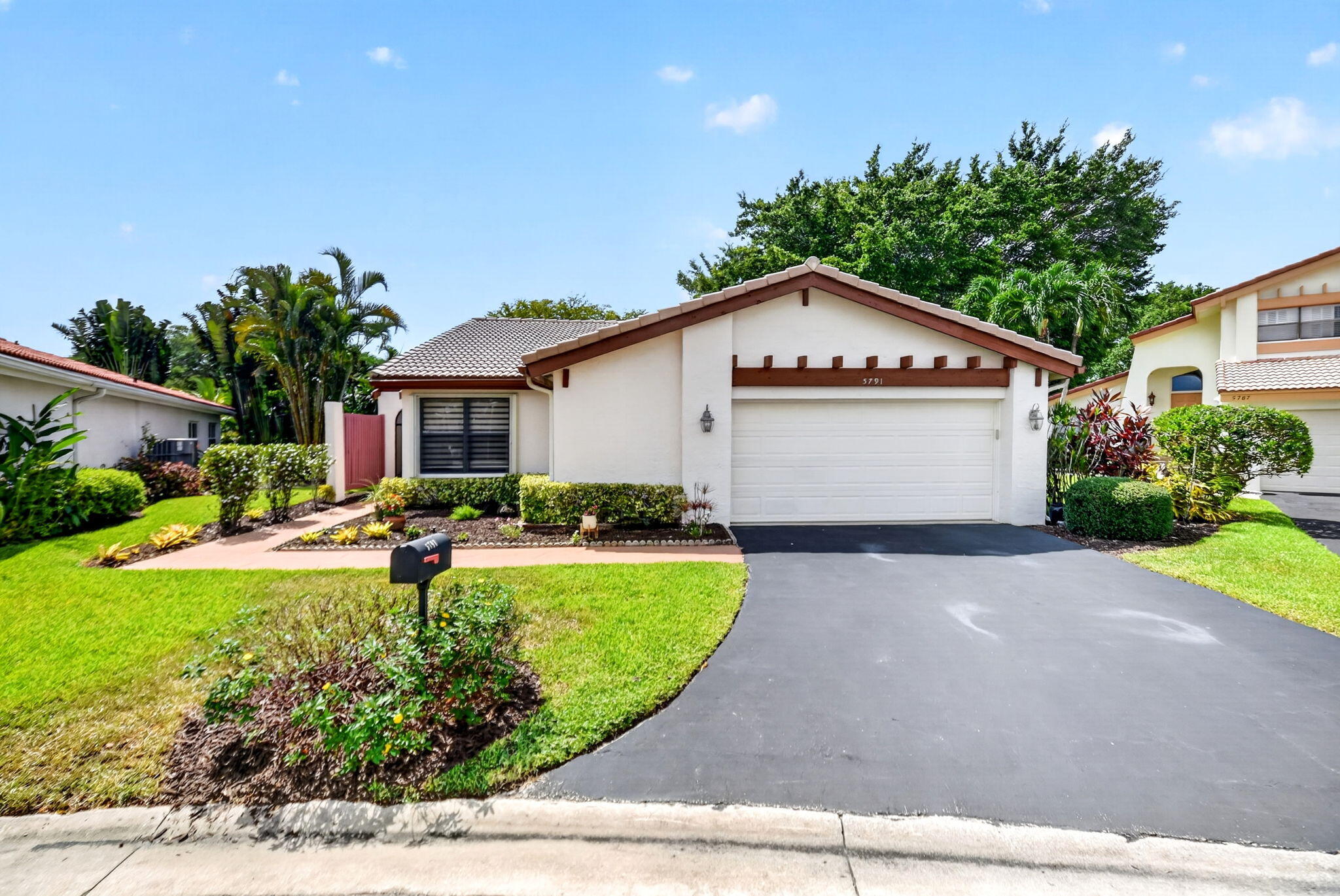 main property photo 58