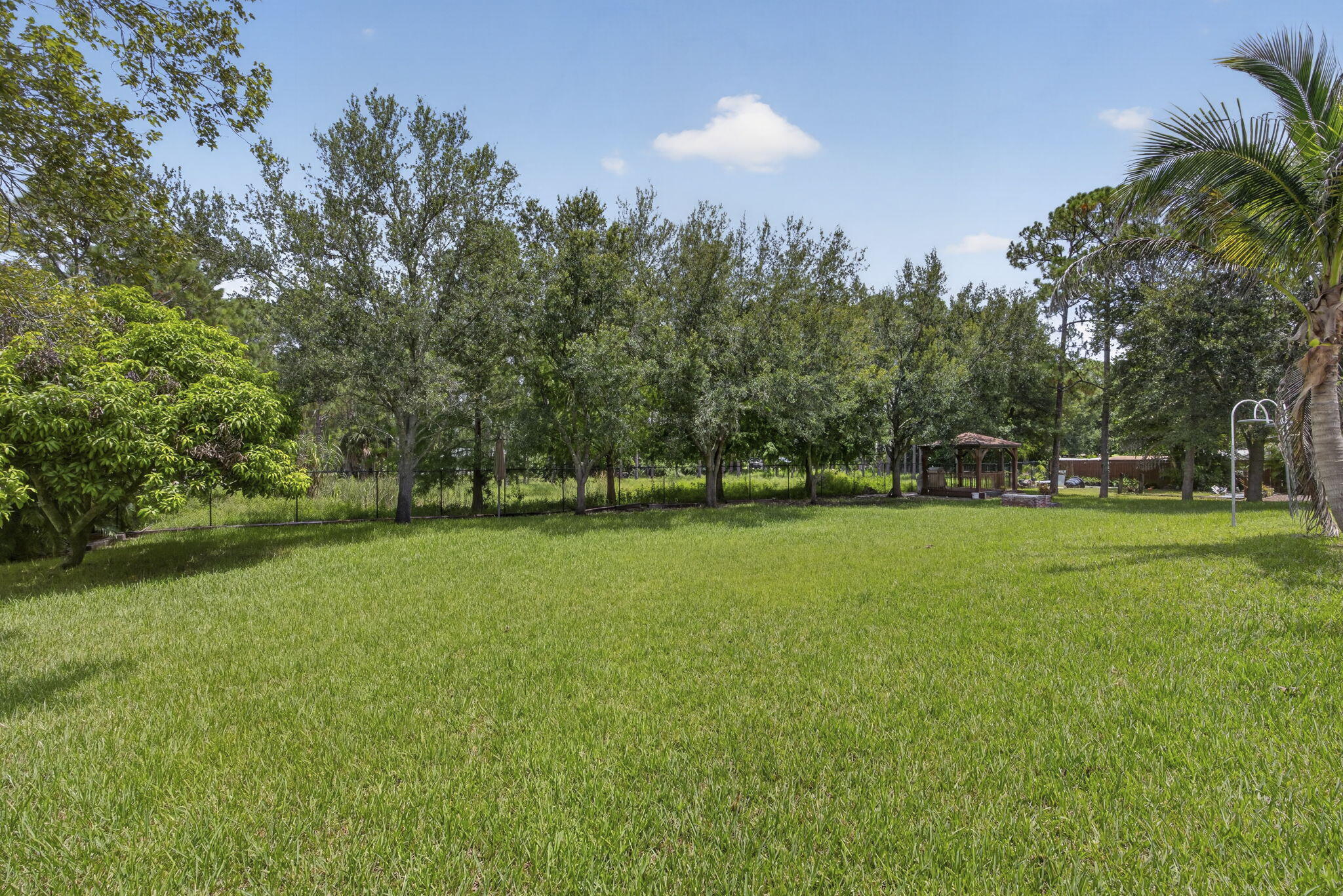 main property photo 70