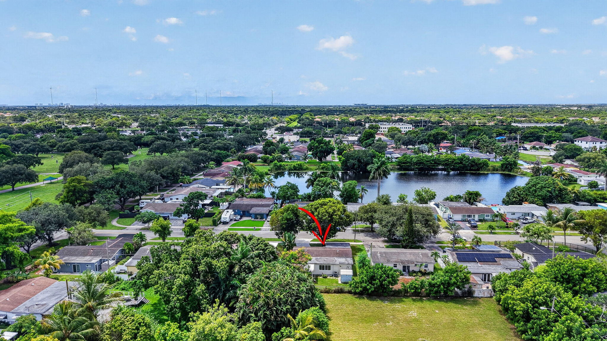 main property photo 39