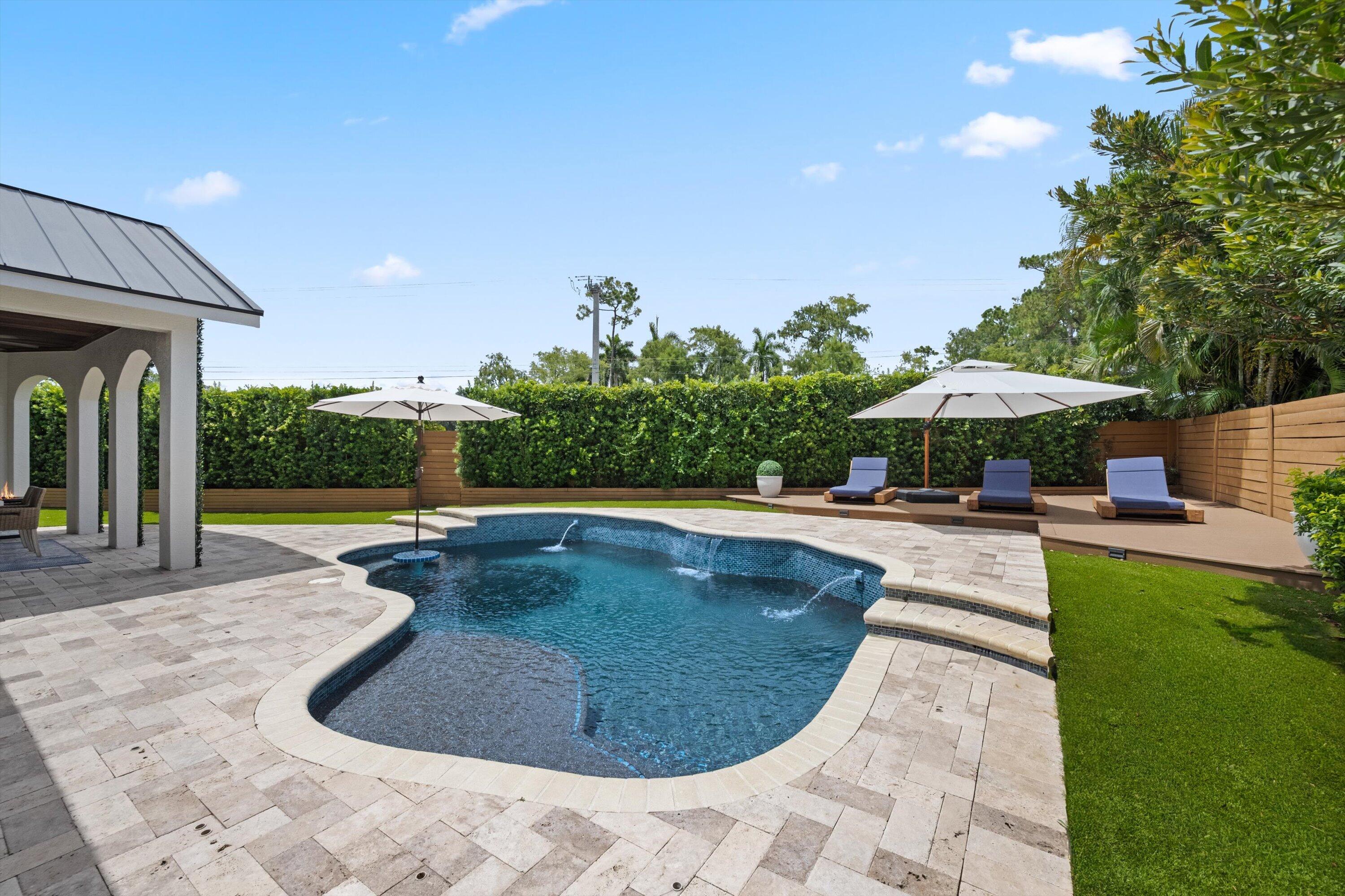 main property photo 41