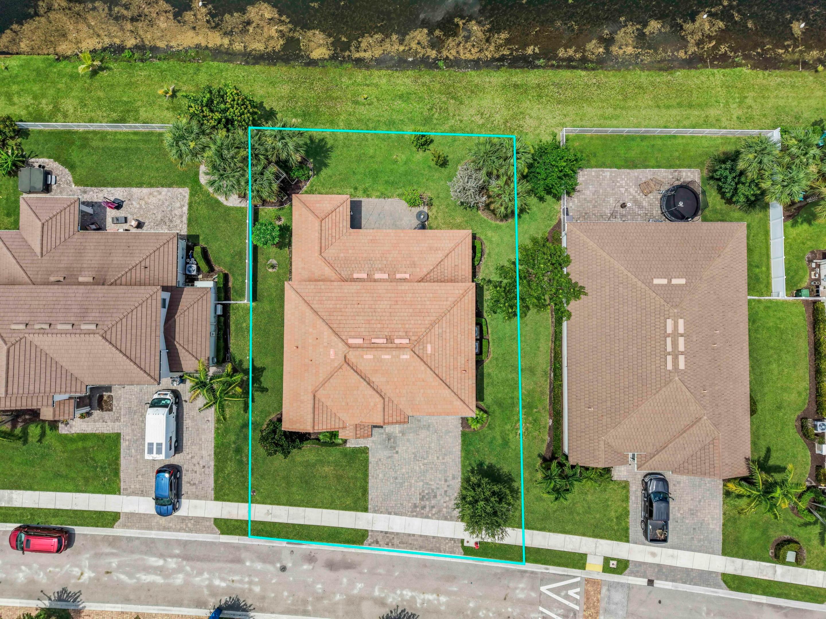 main property photo 44