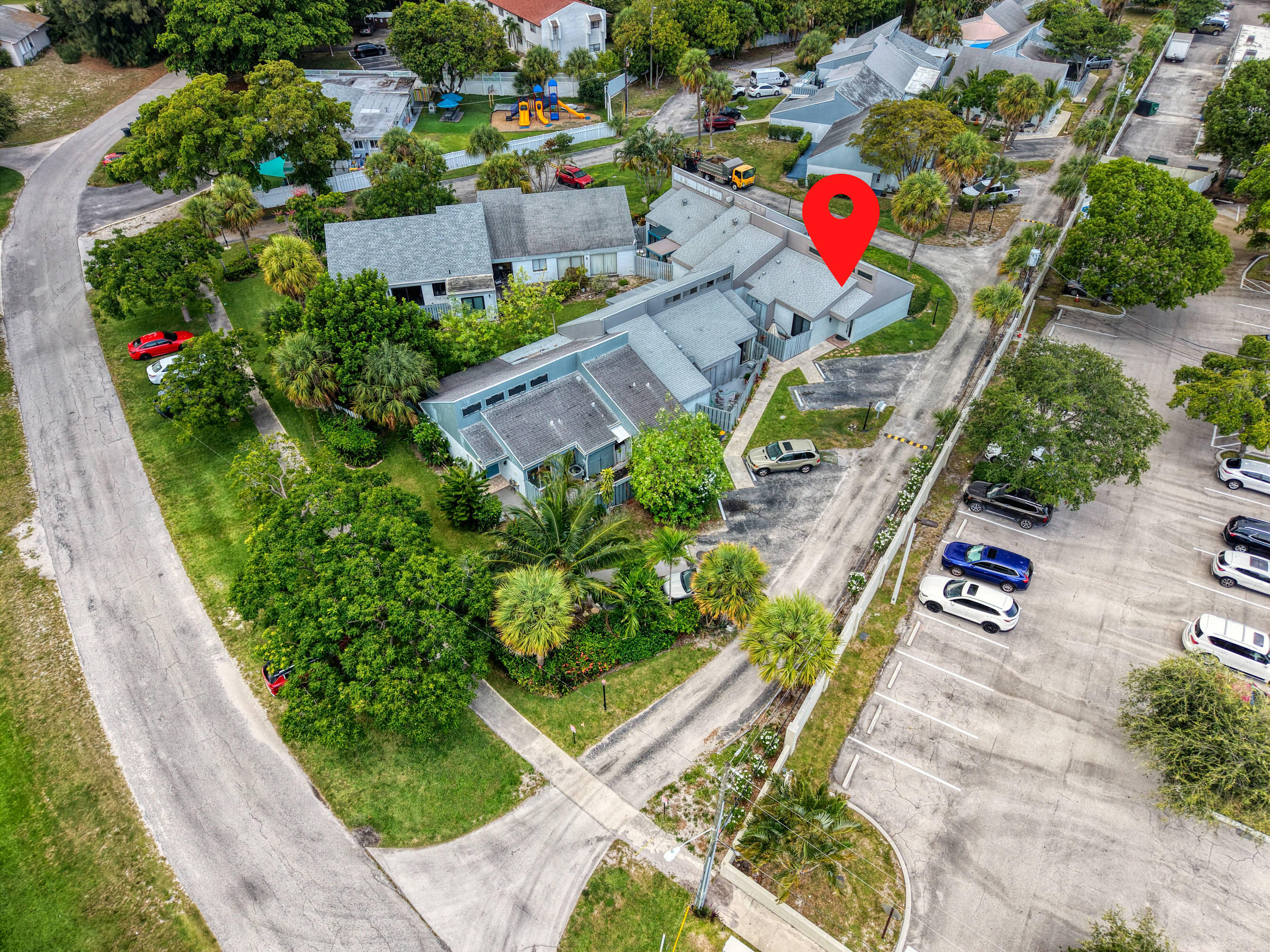 main property photo 49