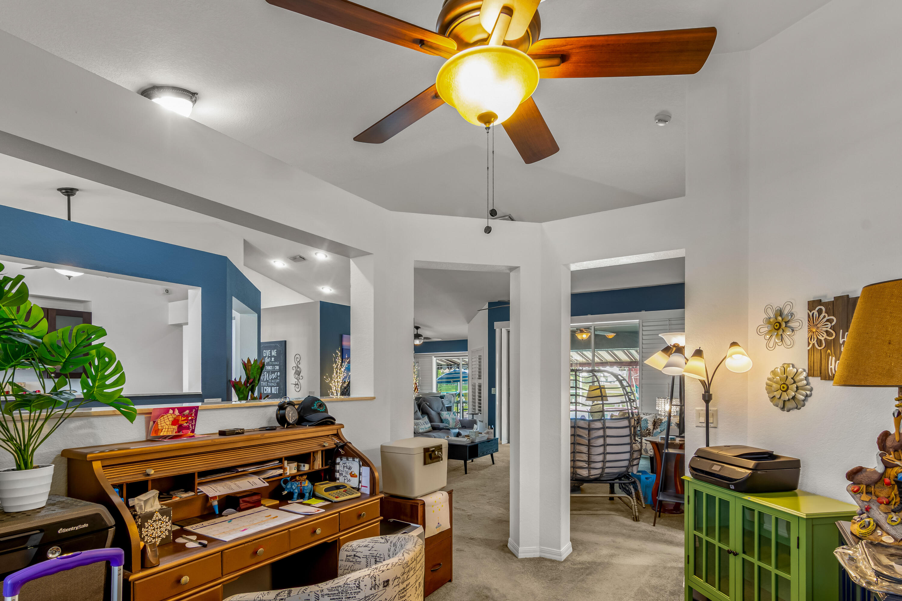 main property photo 15