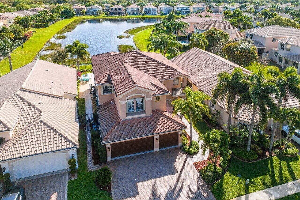 main property photo 4