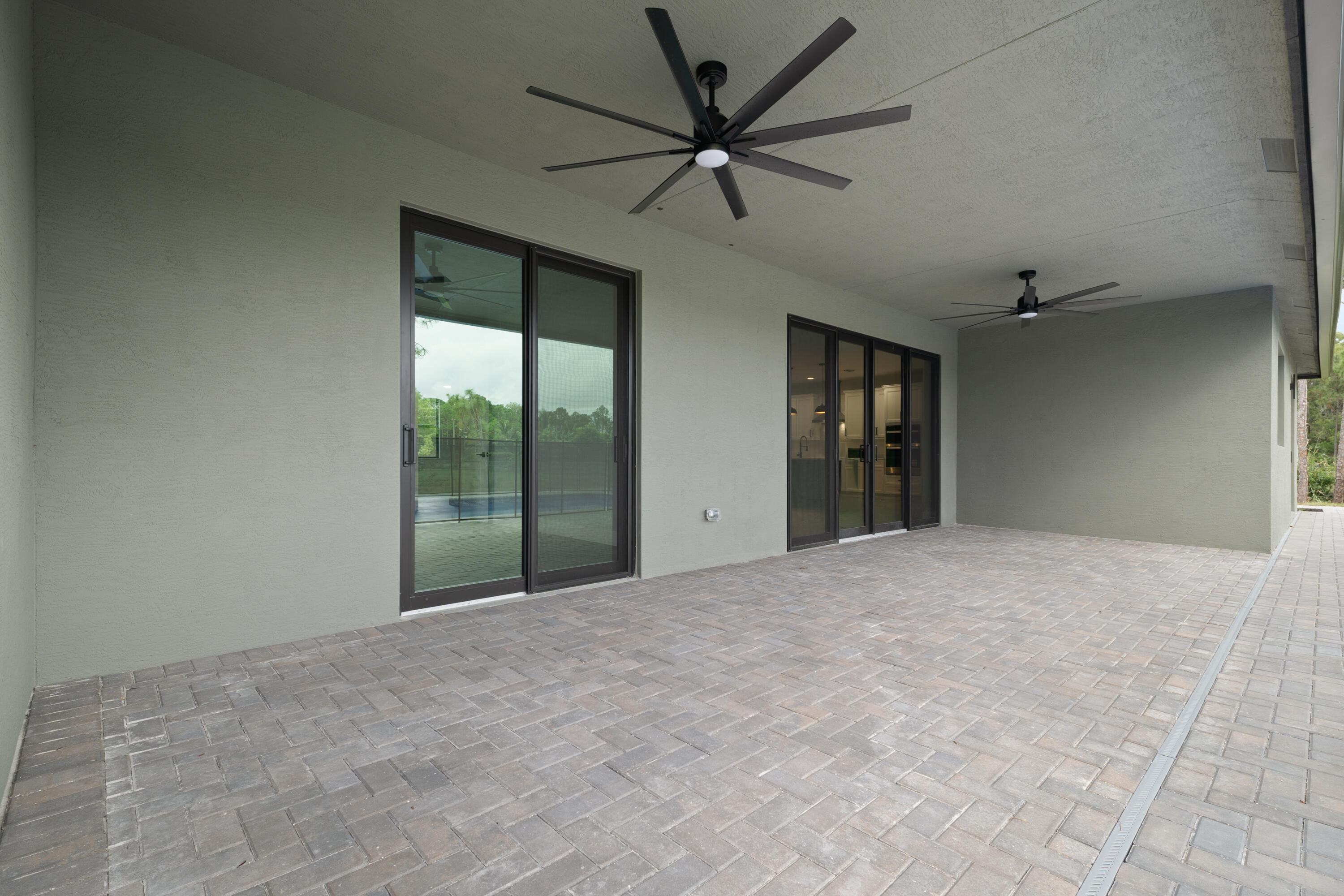 main property photo 74