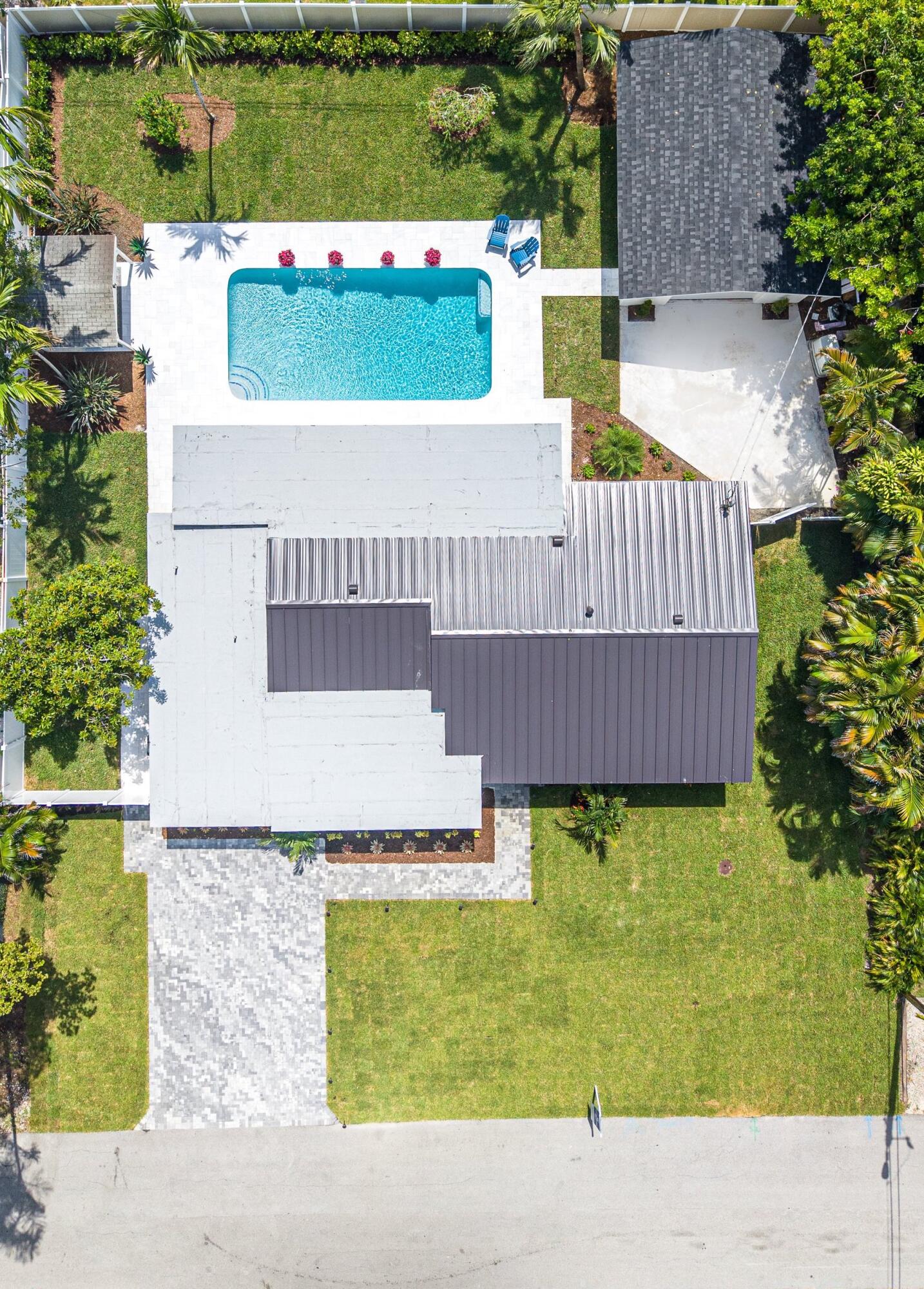 main property photo 83