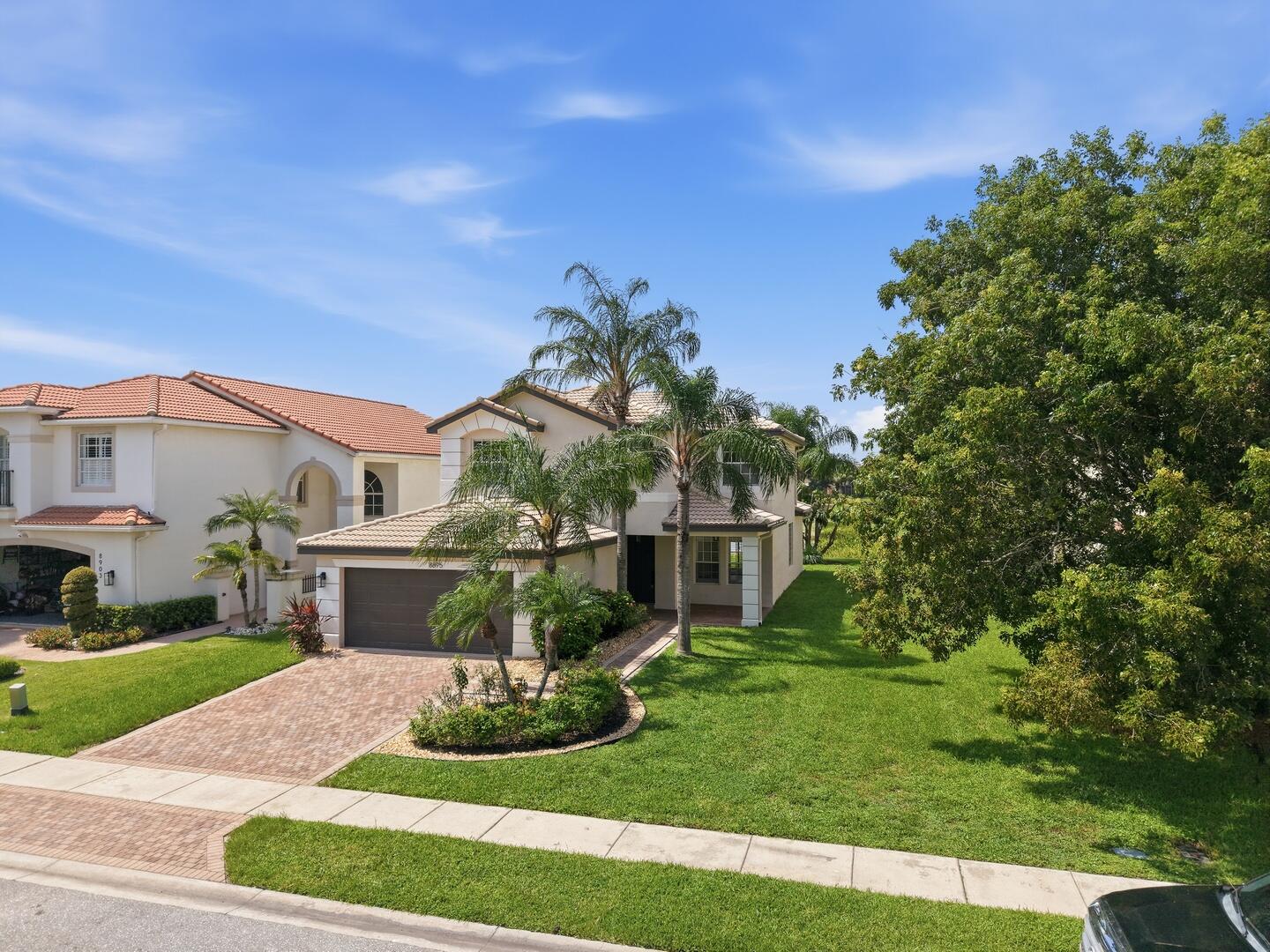 main property photo 38