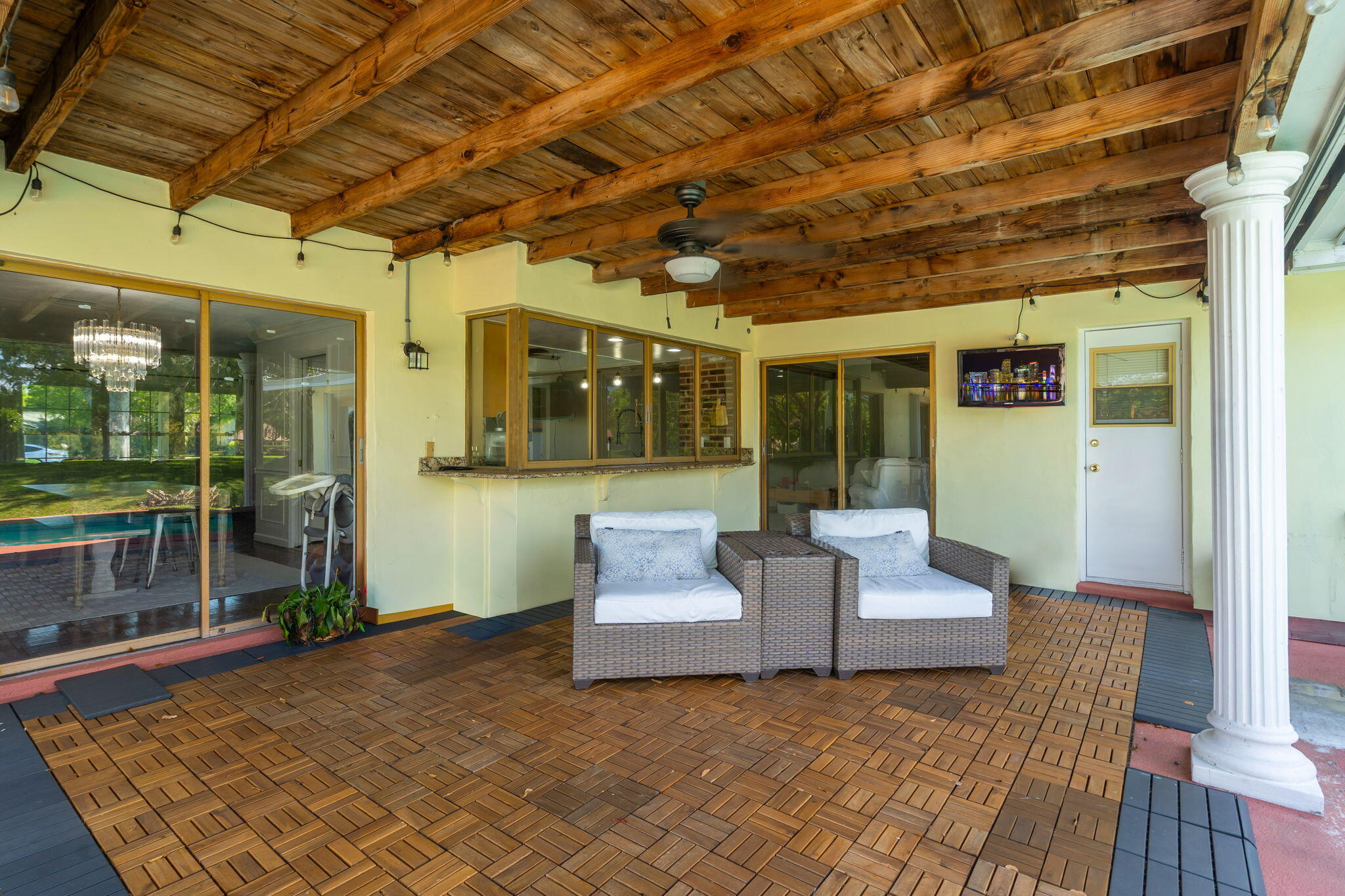 main property photo 34