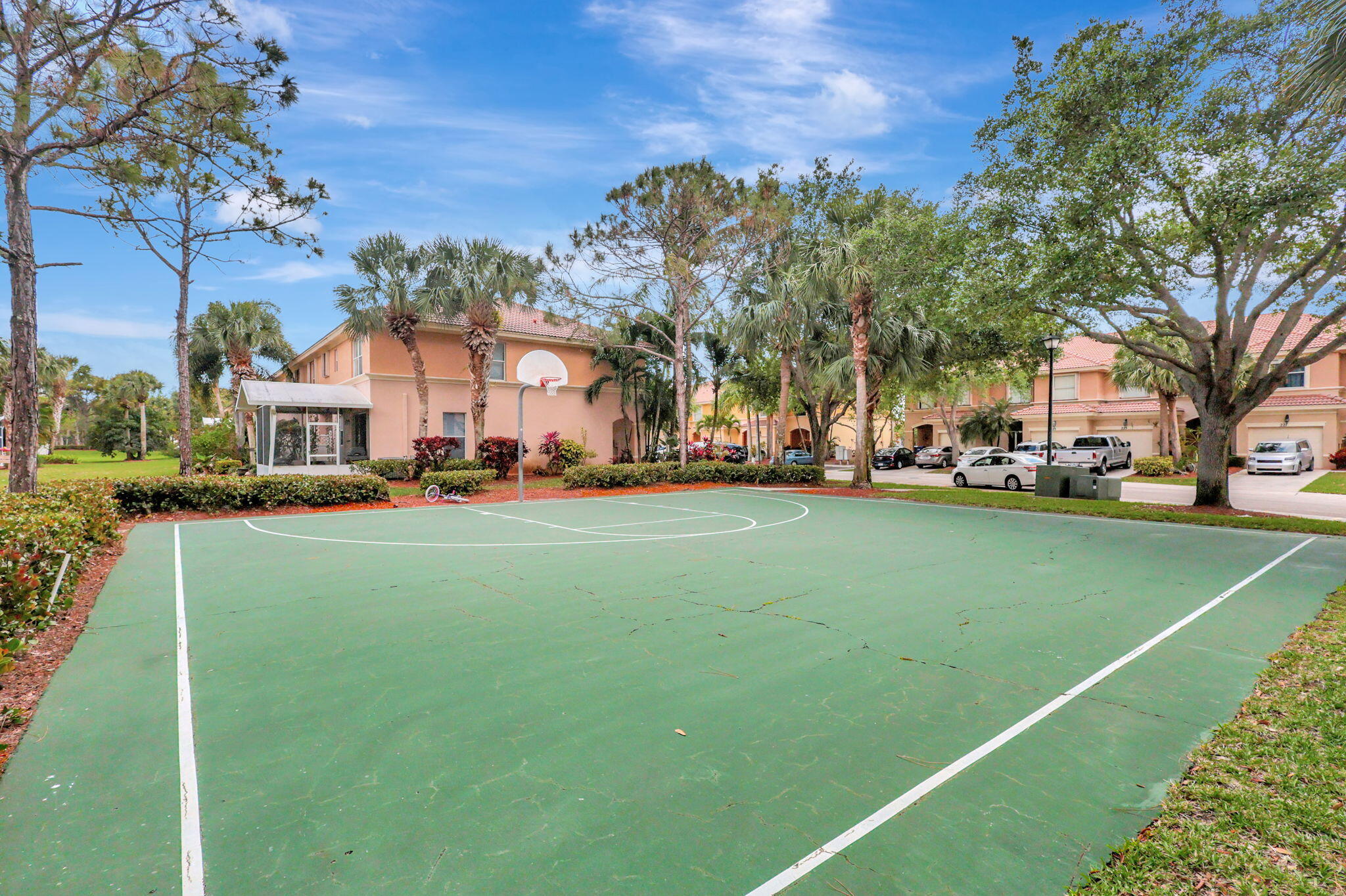 main property photo 34