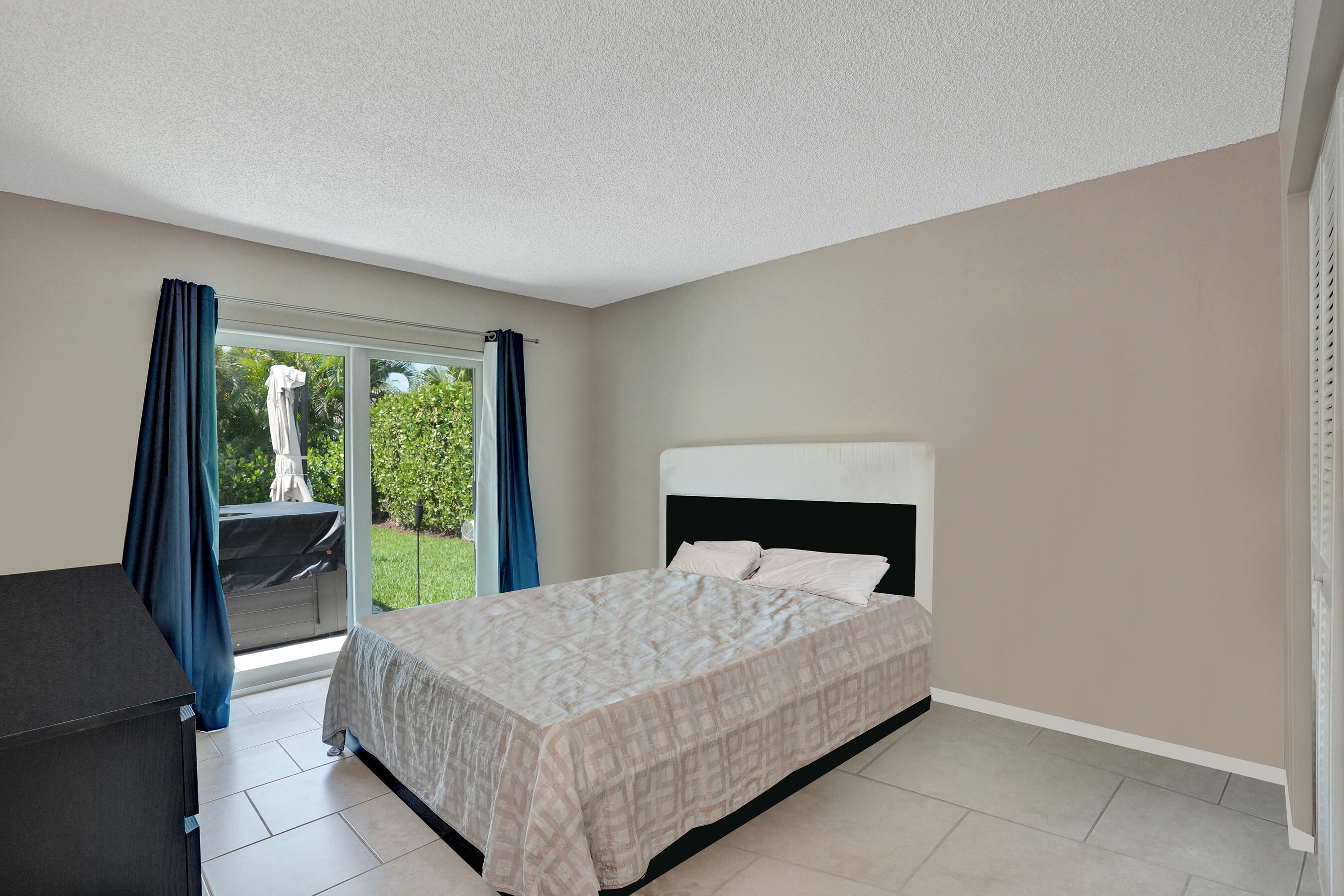 main property photo 68