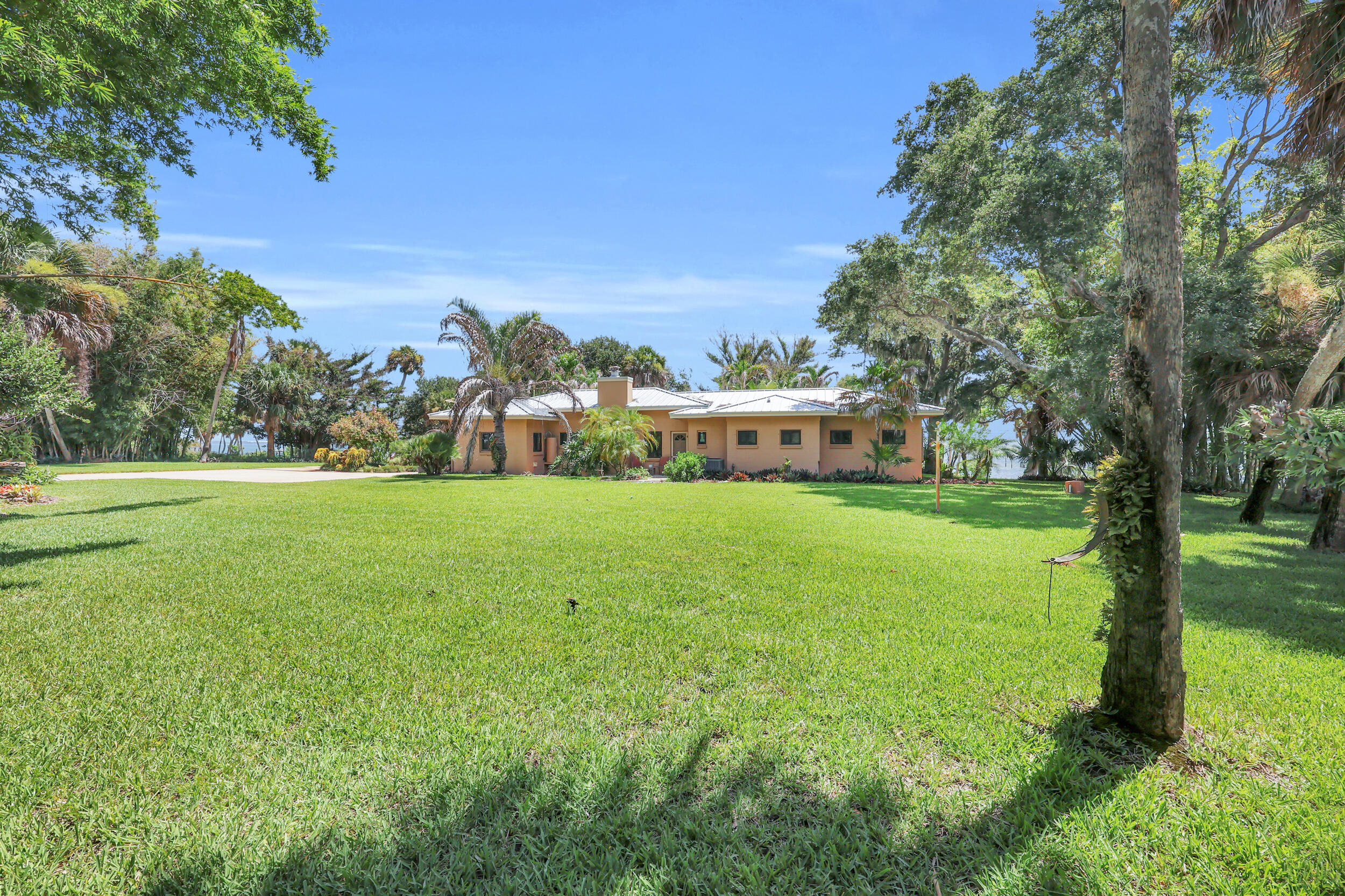 main property photo 54