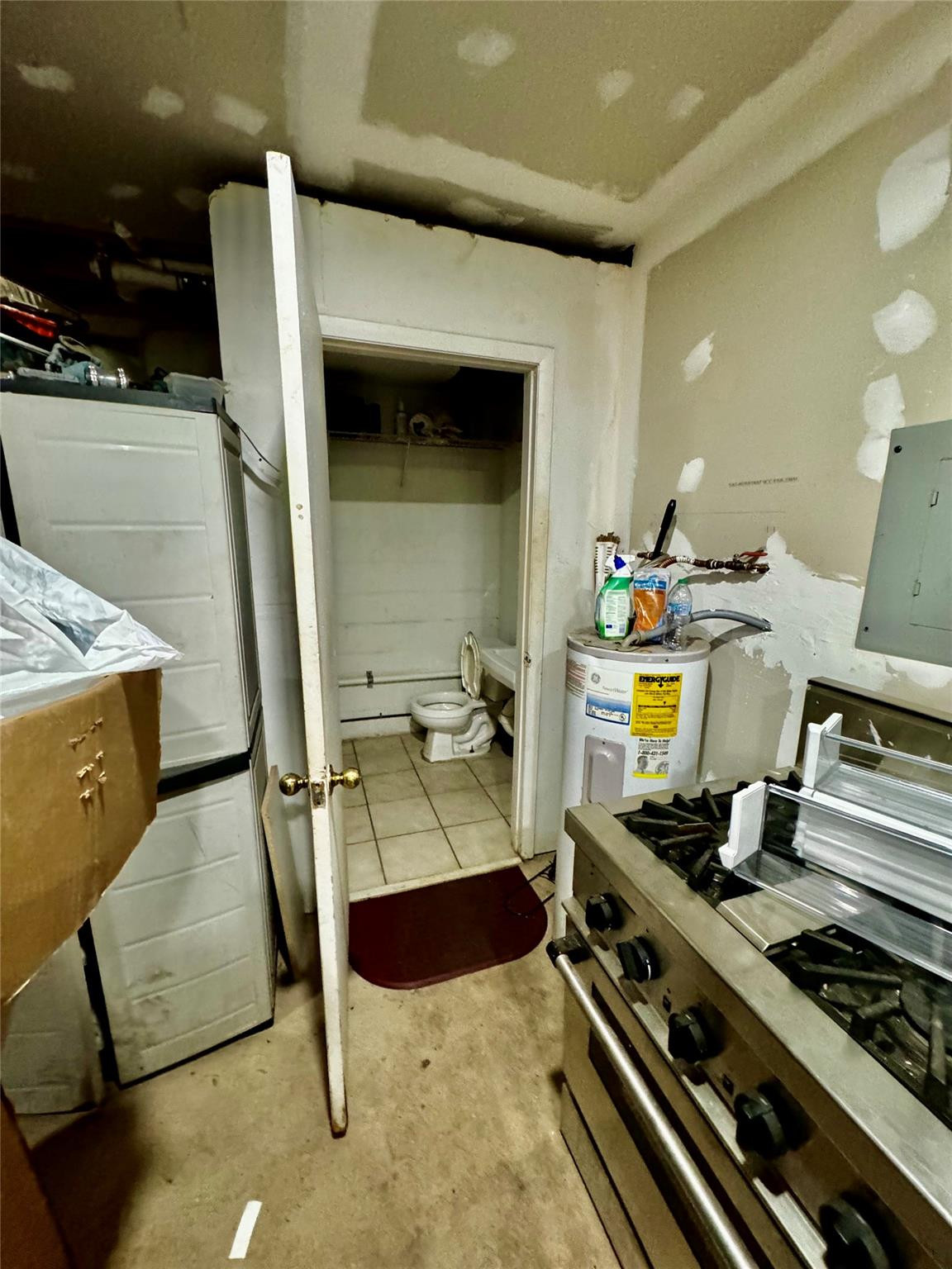 main property photo 12