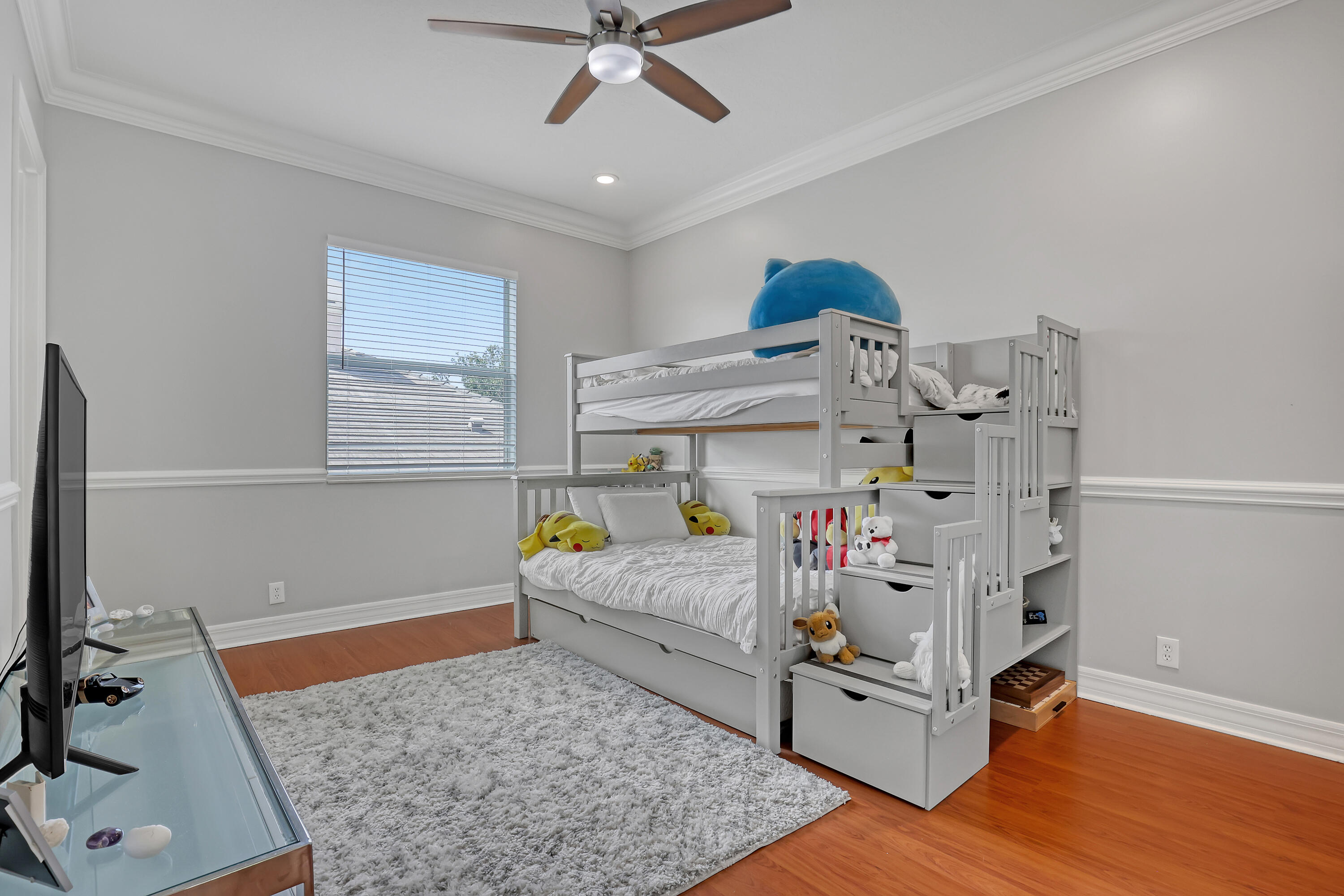 main property photo 57
