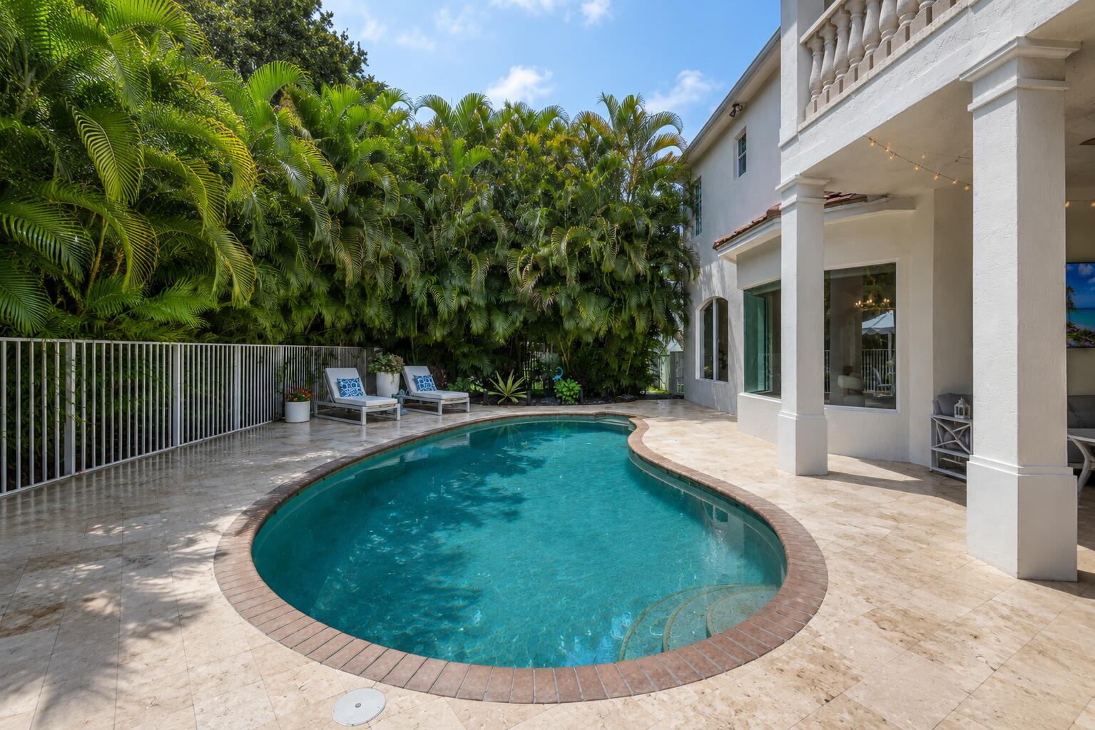 main property photo 67