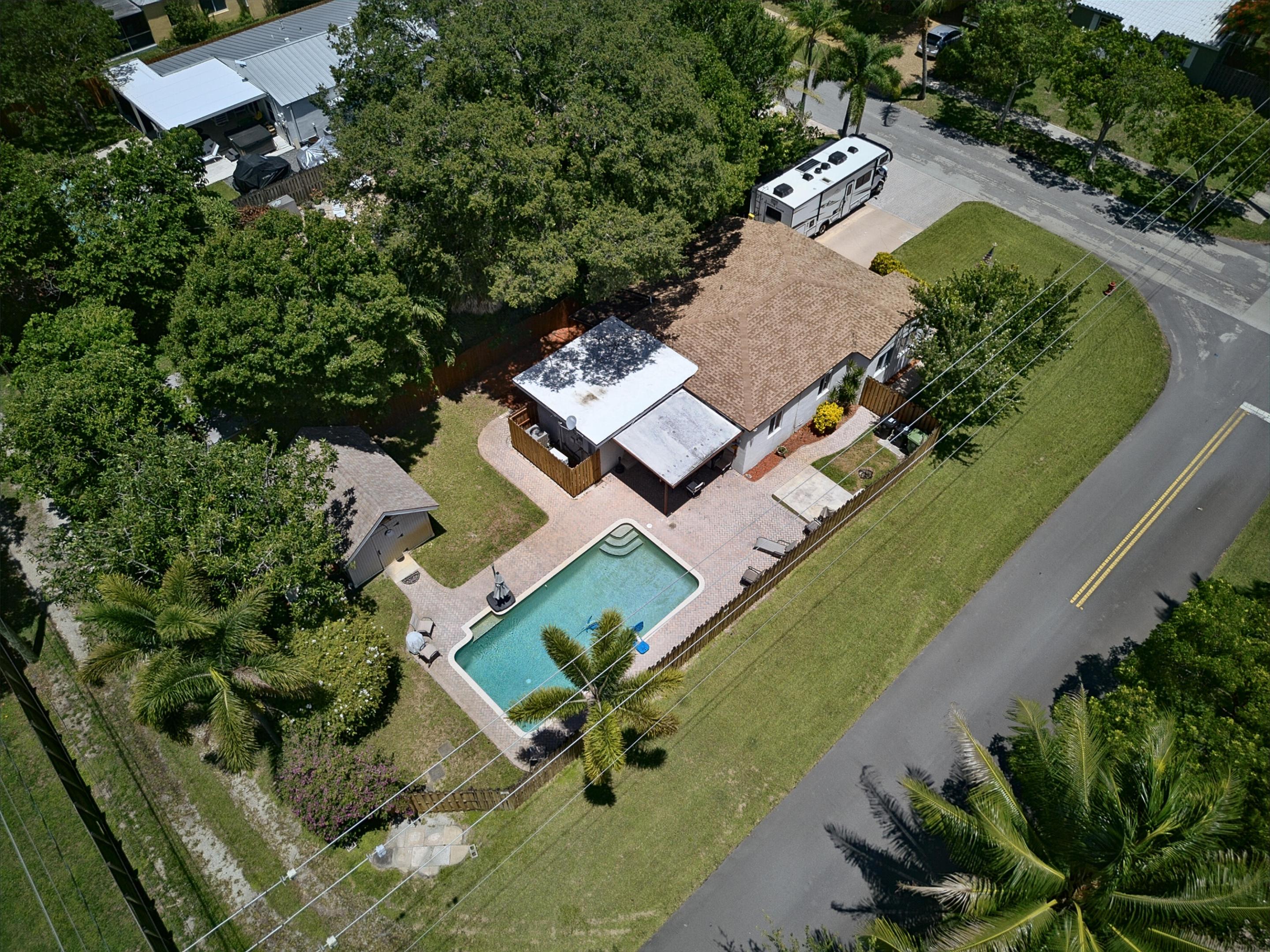main property photo 52