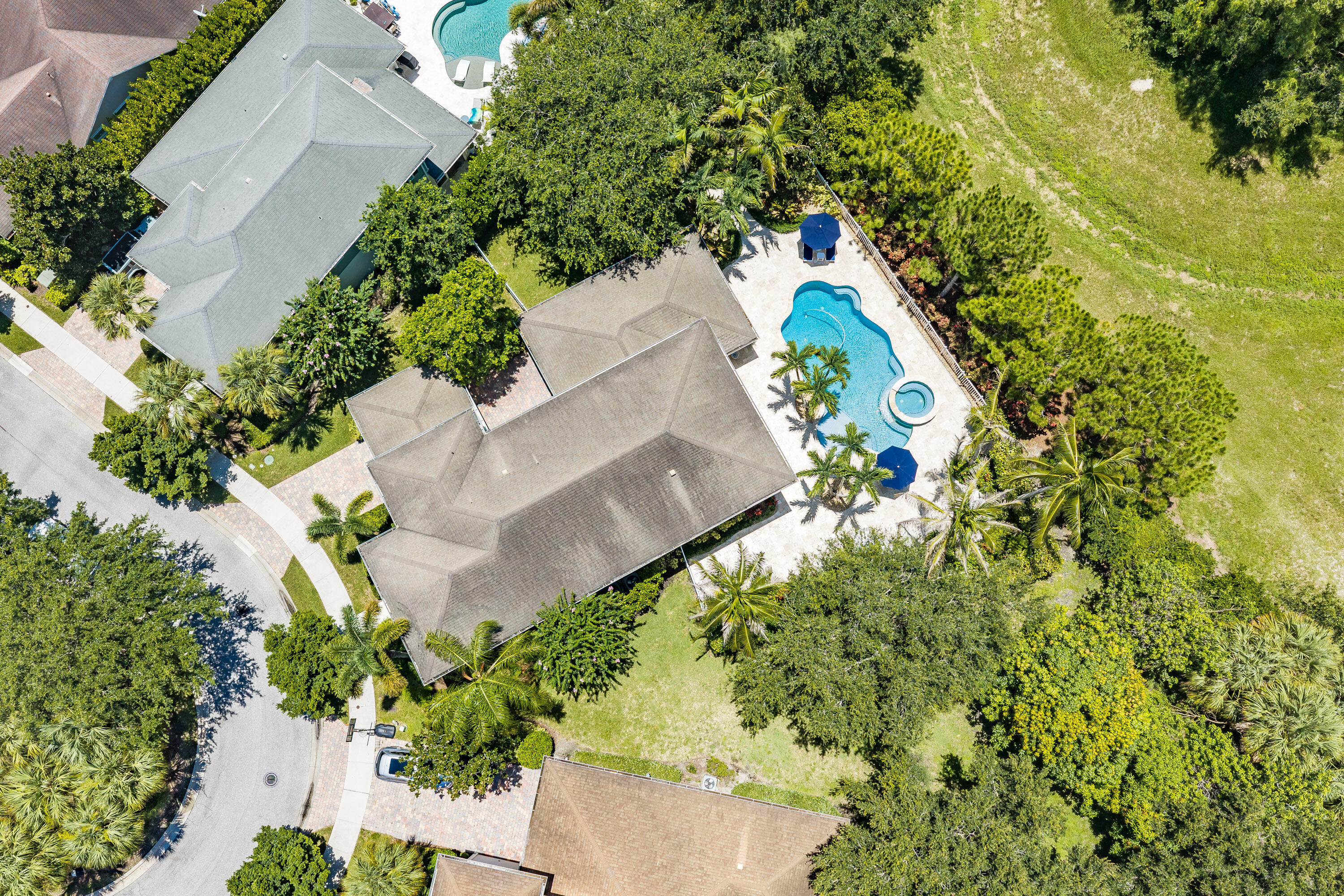 main property photo 51