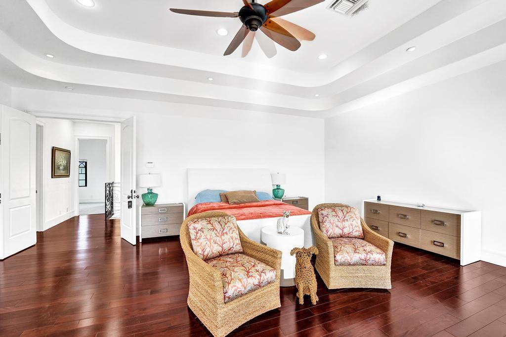 main property photo 64