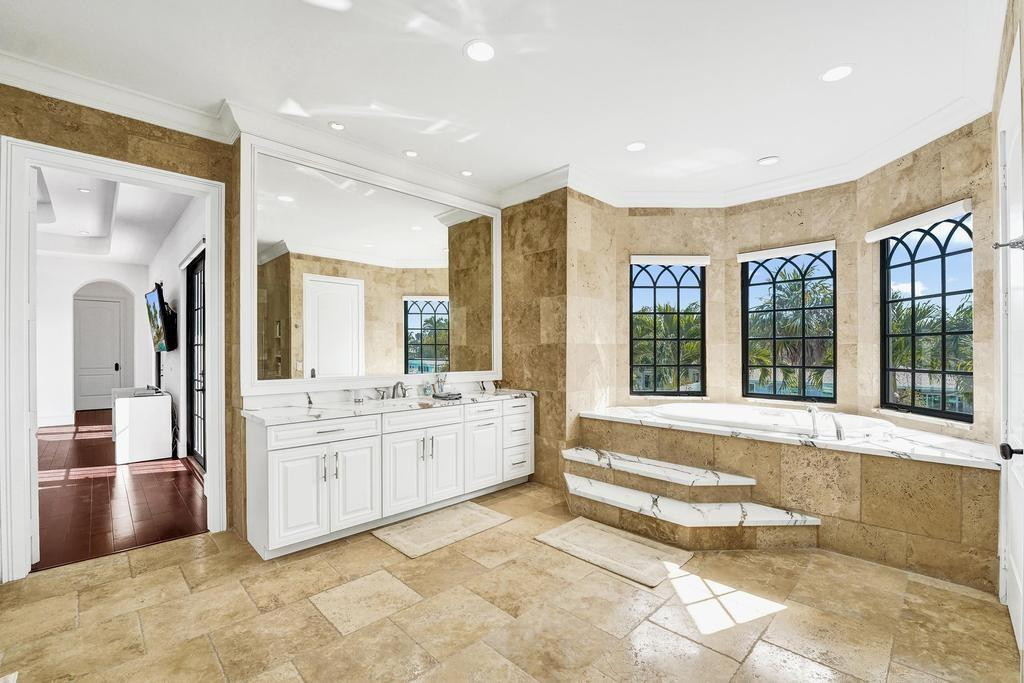 main property photo 69