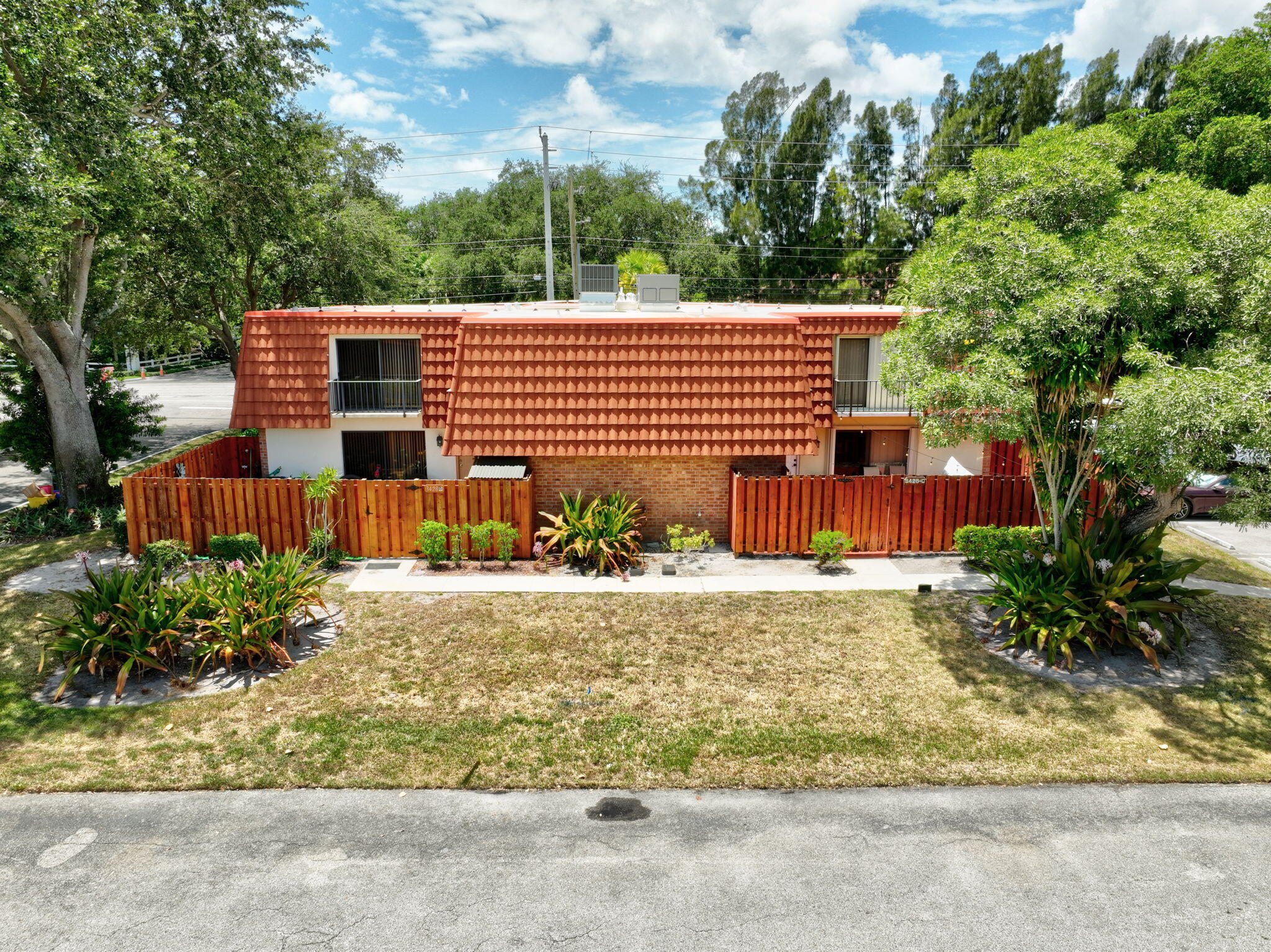 main property photo 42