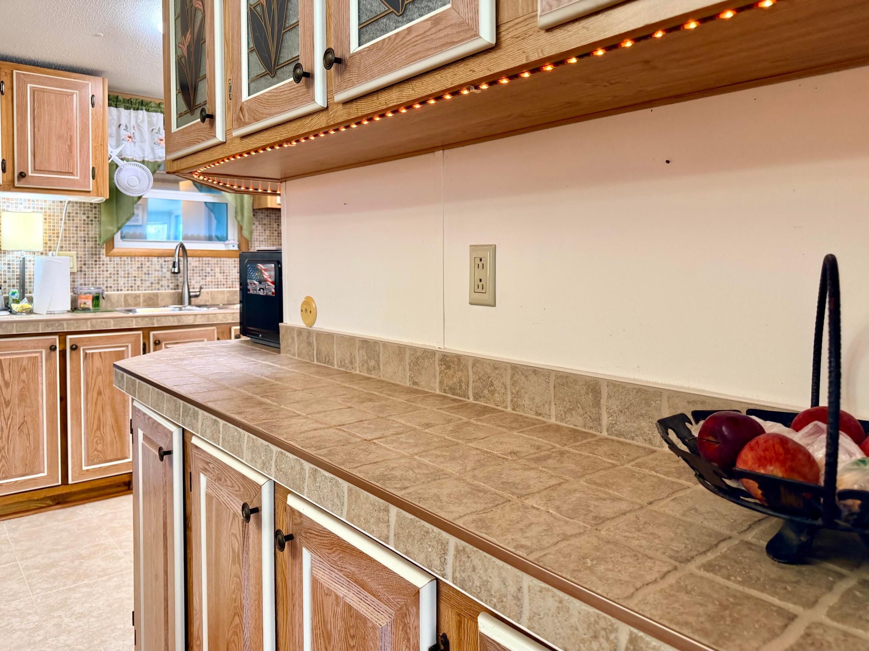property viewer photo 12