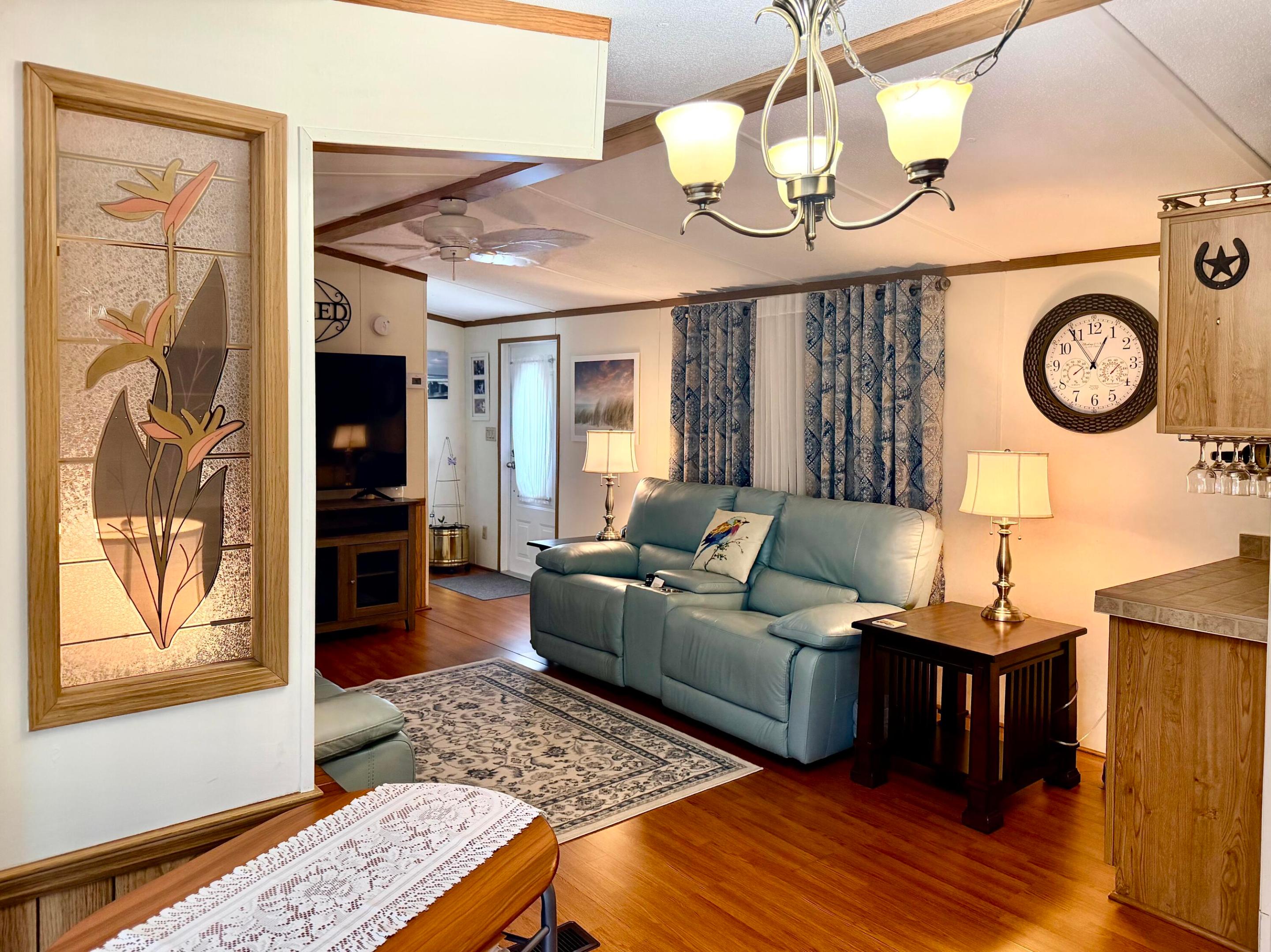 property viewer photo 8