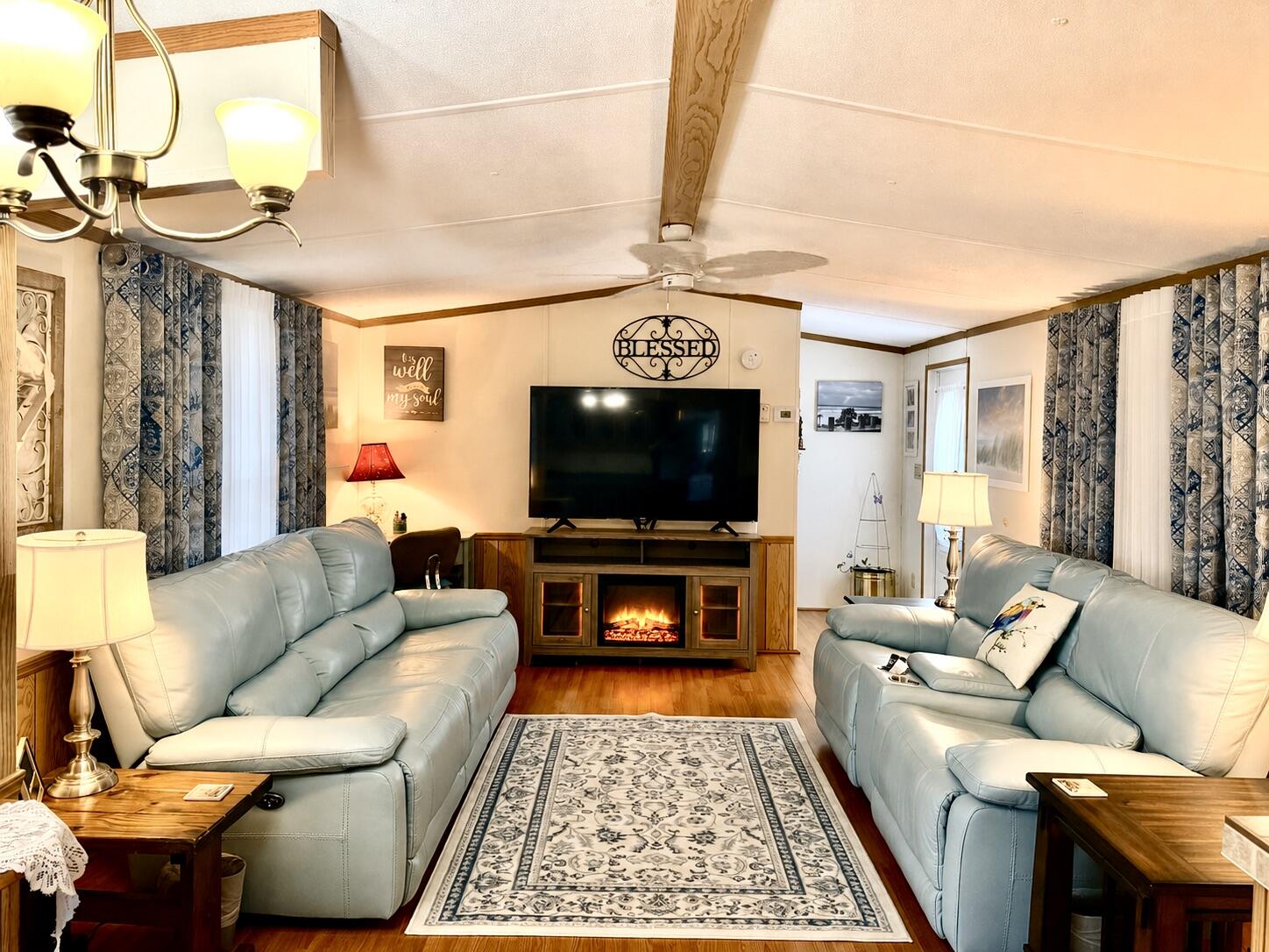 property viewer photo 9