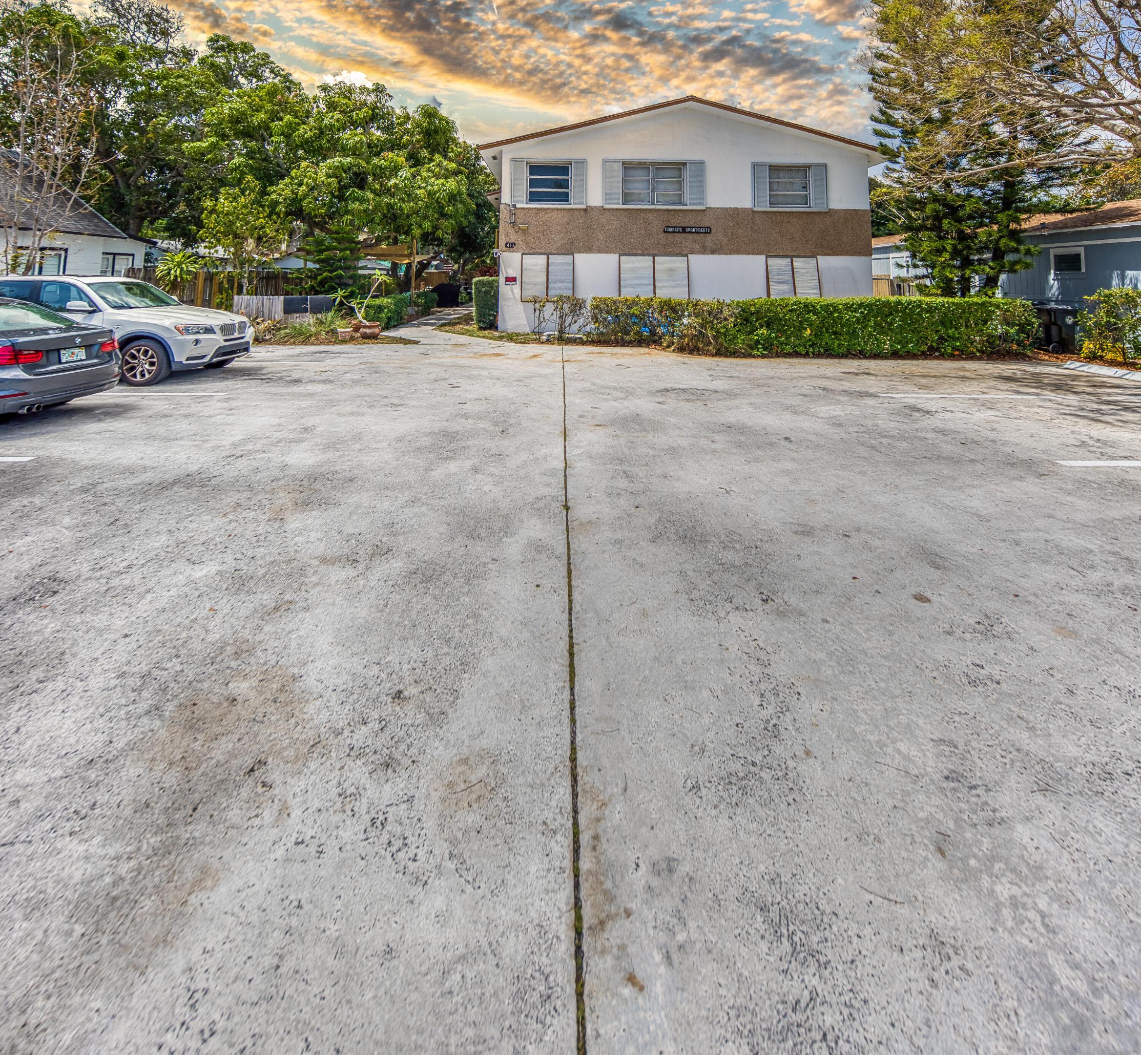 main property photo 20