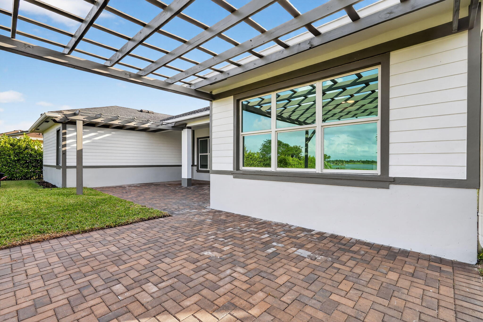 main property photo 66
