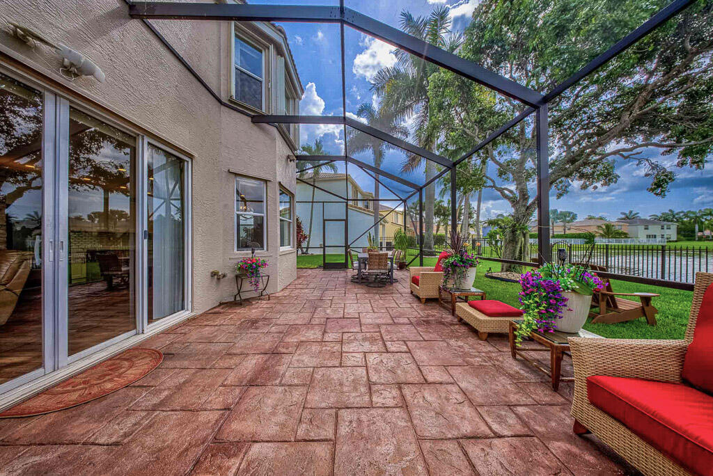 main property photo 41