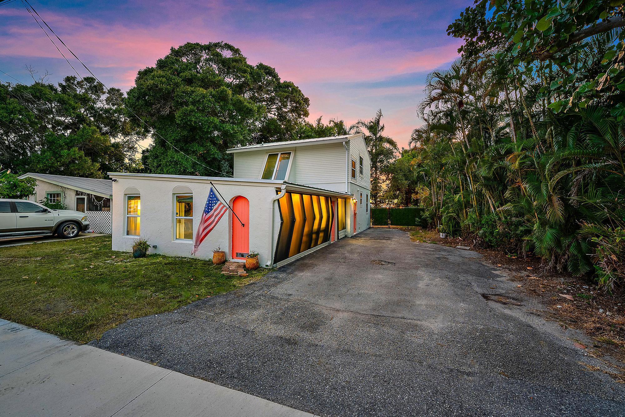 main property photo 27