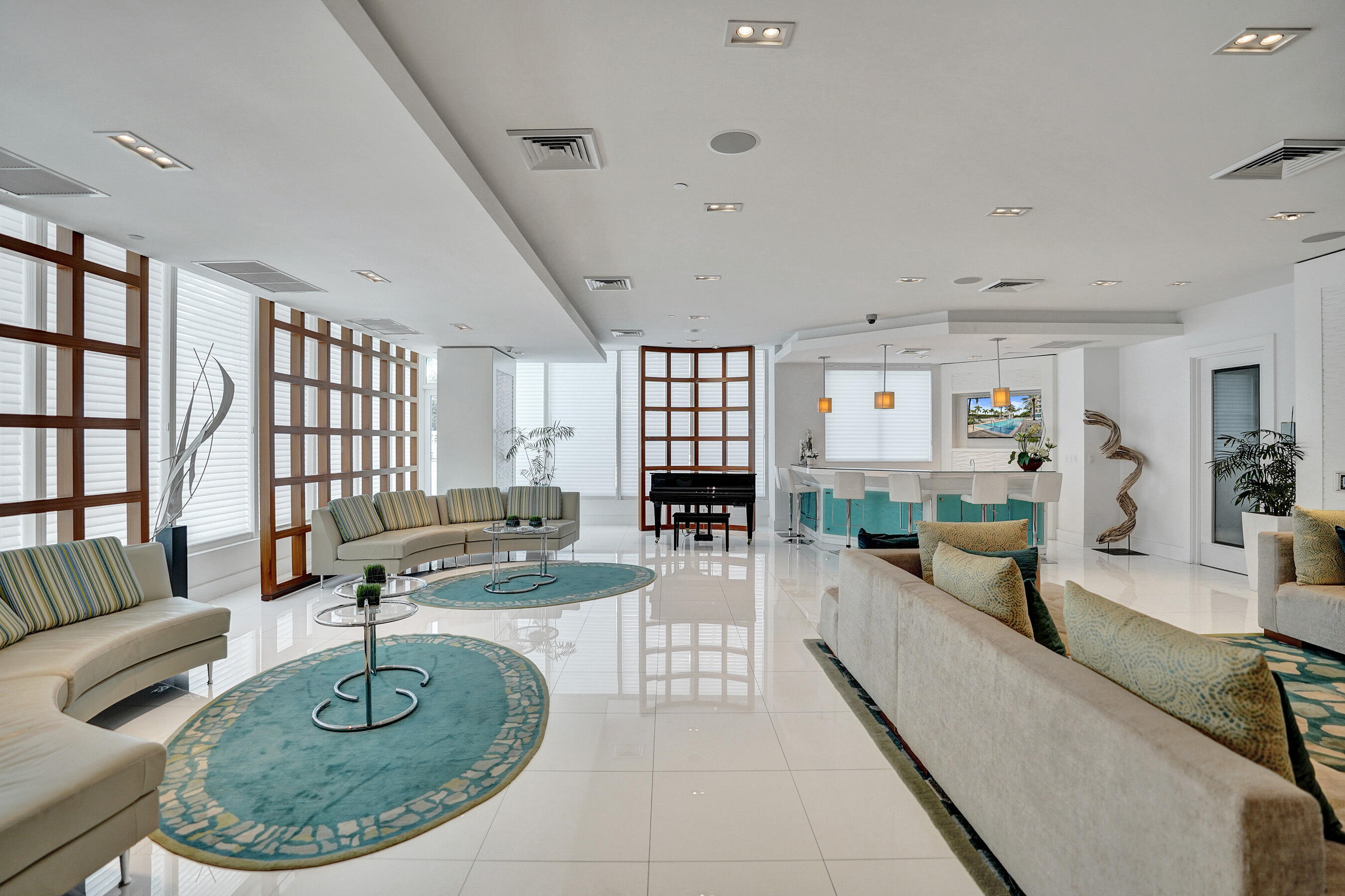 main property photo 78