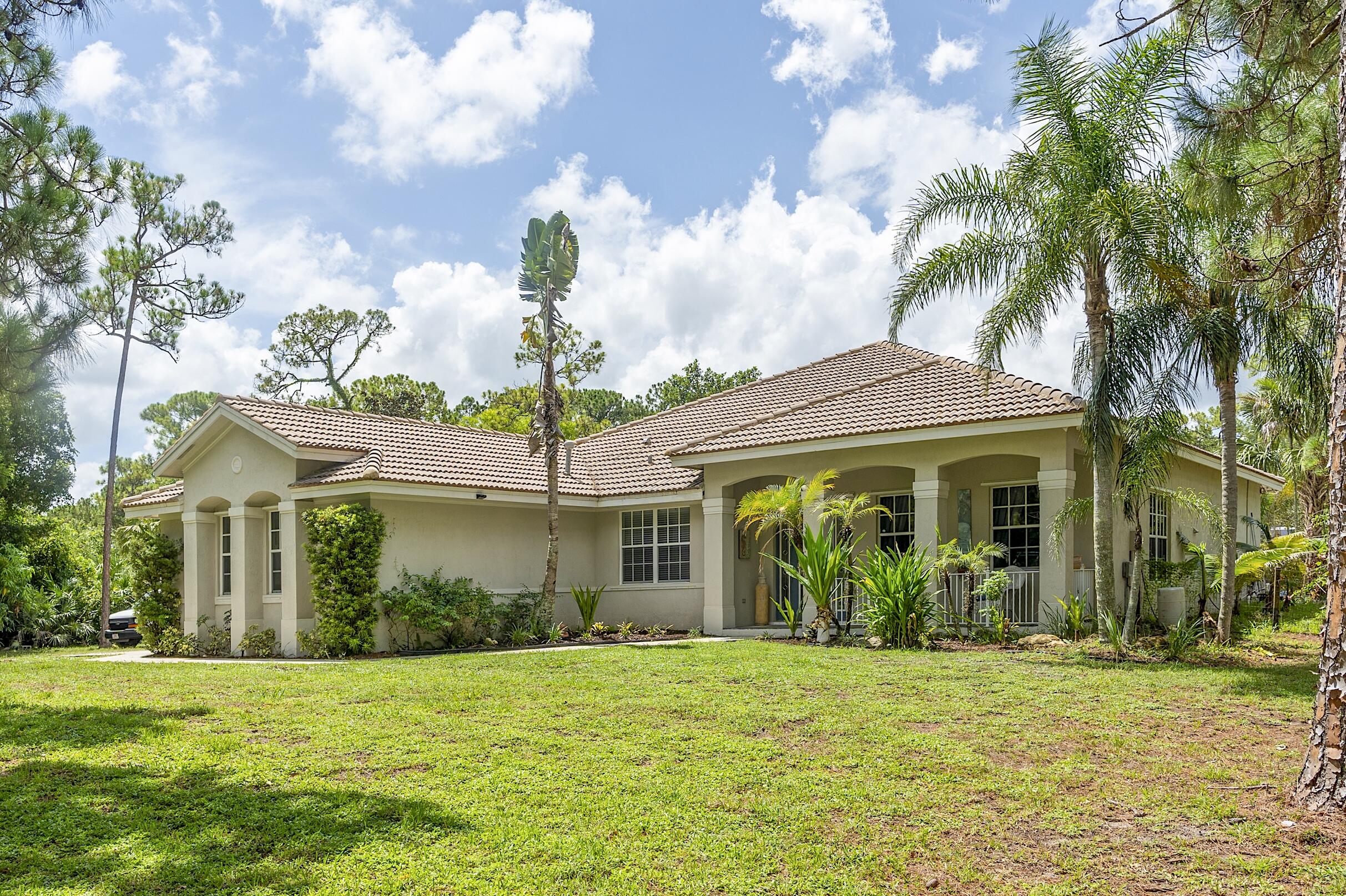 main property photo 9