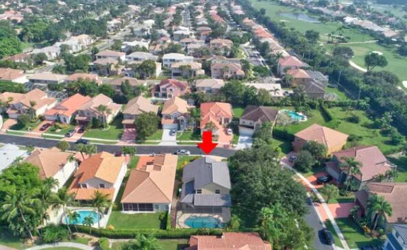 main property photo 30