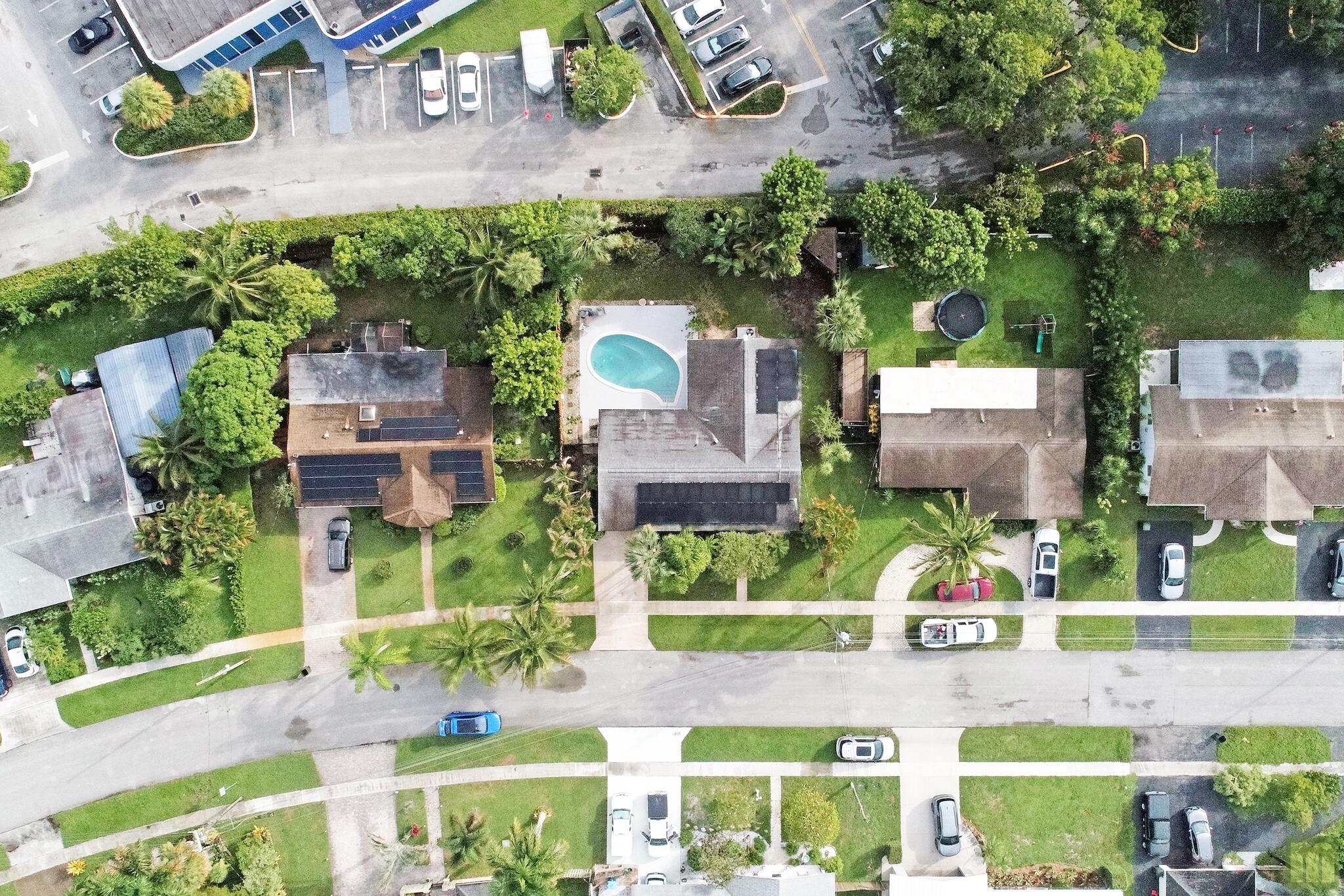 main property photo 51