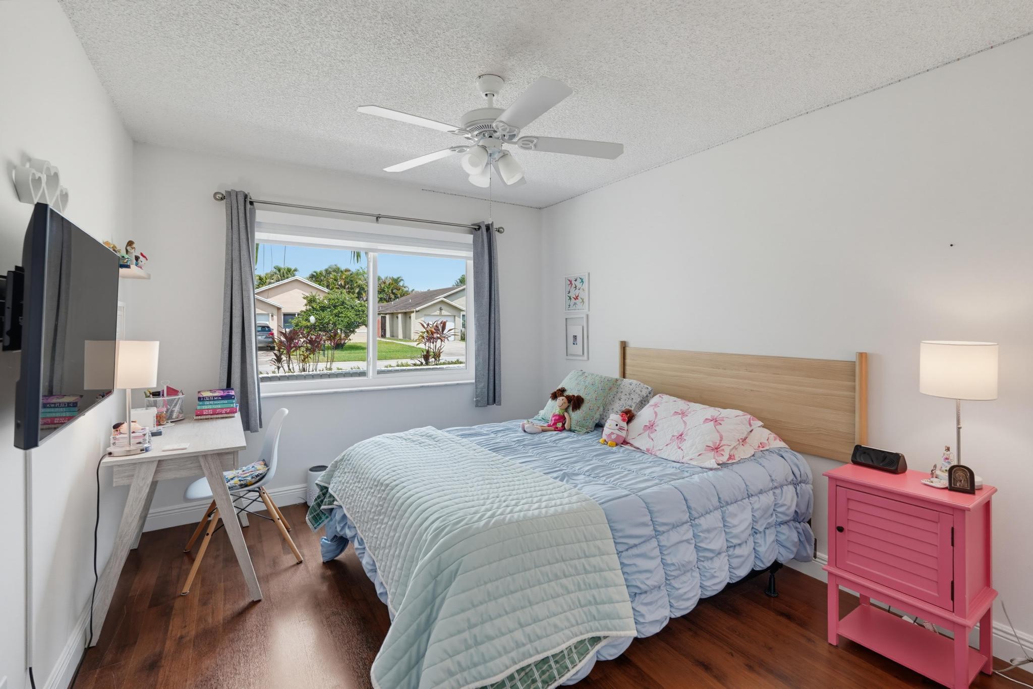 main property photo 48