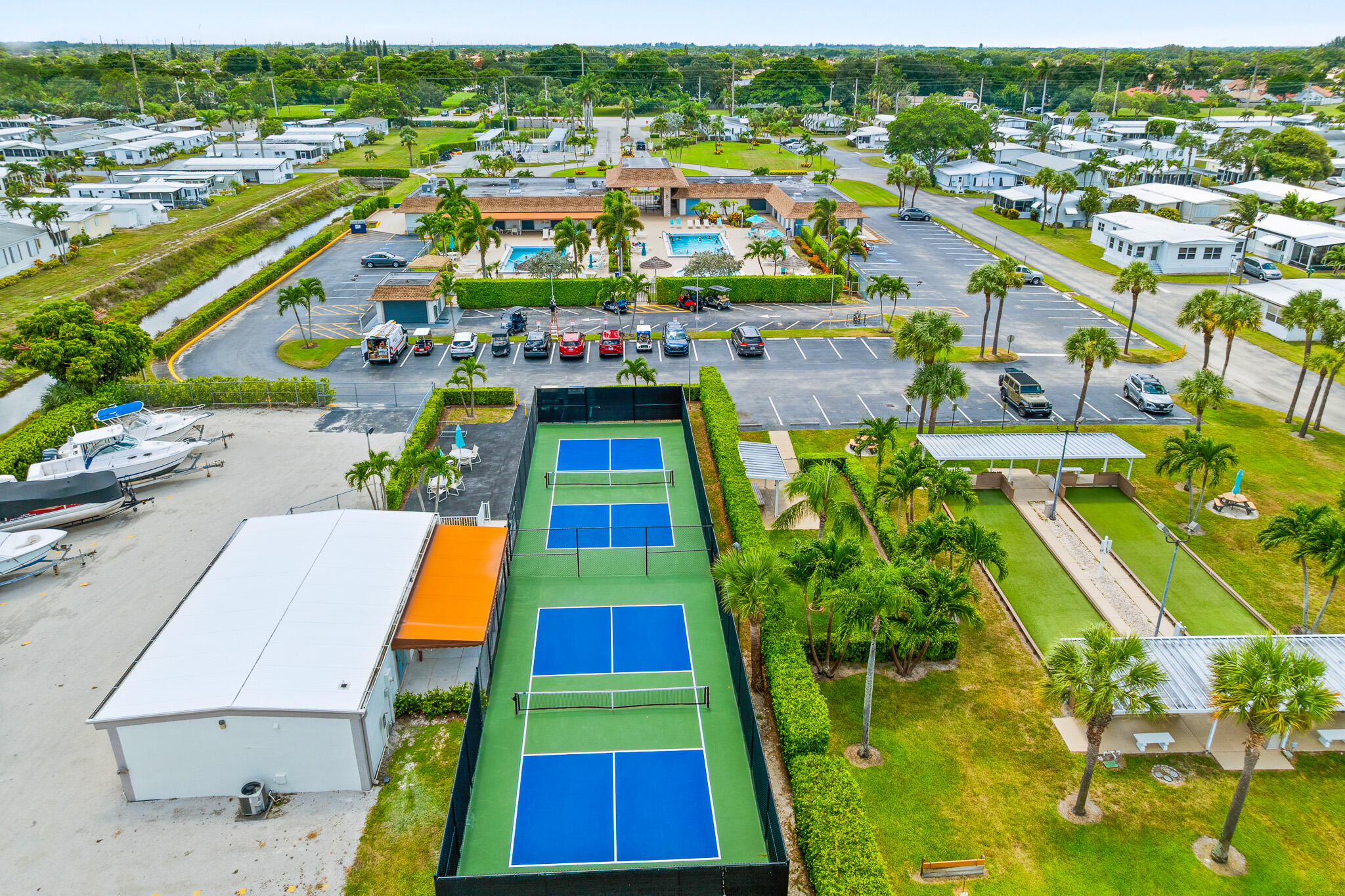 main property photo 74