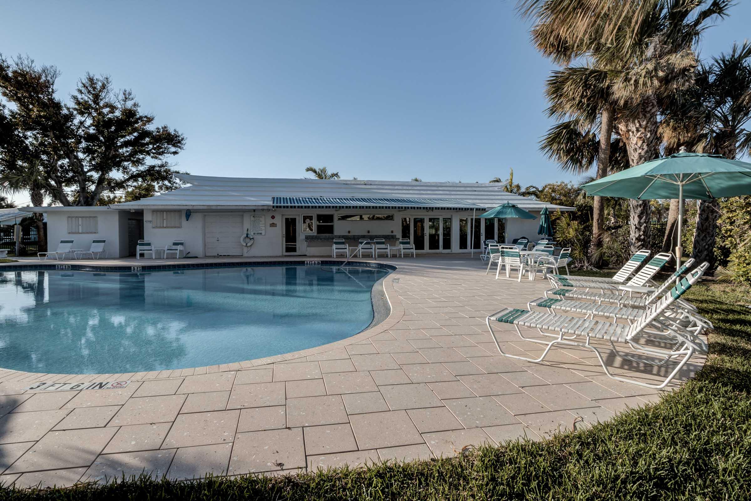main property photo 76