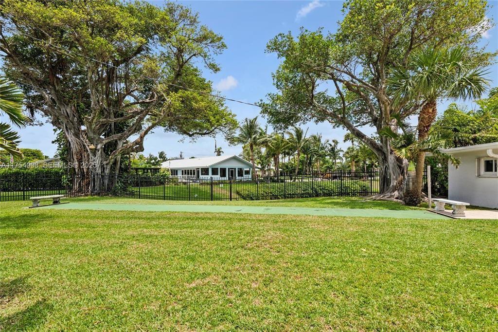 main property photo 81