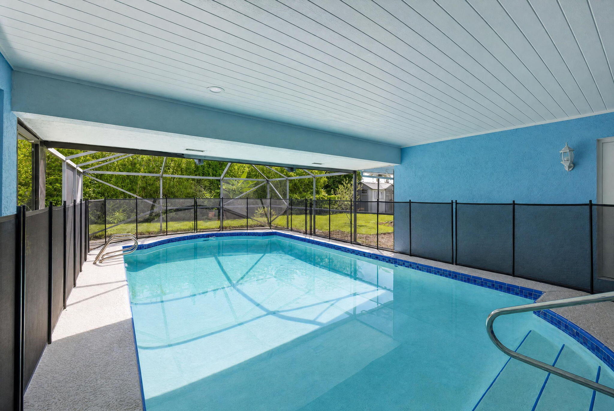 main property photo 33